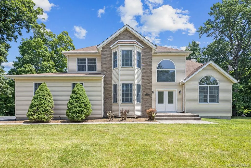 5 Lea Court, Ramapo, NY, 5 Bedrooms Bedrooms, 9 Rooms Rooms,3 BathroomsBathrooms,Residential,For Rent,Lea,0,1030930 5 Lea Court, Ramapo, NY, 5 Bedrooms Bedrooms, 9 Rooms Rooms,3 BathroomsBathrooms,Residential,For Rent,Lea,0,1030930