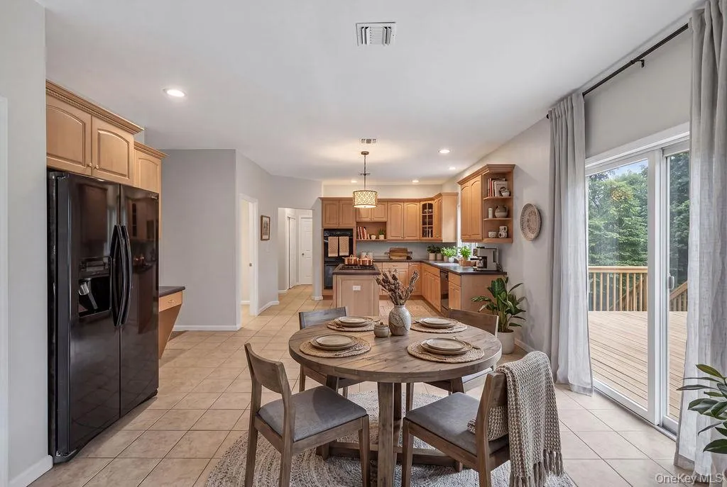 5 Lea Court, Ramapo, NY, 5 Bedrooms Bedrooms, 9 Rooms Rooms,3 BathroomsBathrooms,Residential,For Rent,Lea,0,1030930 5 Lea Court, Ramapo, NY, 5 Bedrooms Bedrooms, 9 Rooms Rooms,3 BathroomsBathrooms,Residential,For Rent,Lea,0,1030930