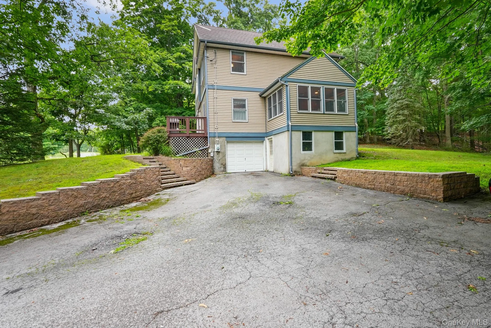 108 Ridge Road, Woodbury, NY, 5 Bedrooms Bedrooms, 8 Rooms Rooms,2 BathroomsBathrooms,Residential,For Rent,Ridge,0,1030932 108 Ridge Road, Woodbury, NY, 5 Bedrooms Bedrooms, 8 Rooms Rooms,2 BathroomsBathrooms,Residential,For Rent,Ridge,0,1030932
