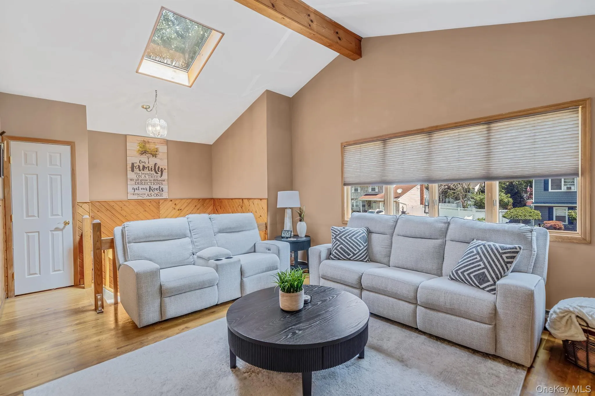 12 Fannie Drive, Brookhaven, NY, 4 Bedrooms Bedrooms, 8 Rooms Rooms,2 BathroomsBathrooms,Residential,For Rent,Fannie,0,1030936 12 Fannie Drive, Brookhaven, NY, 4 Bedrooms Bedrooms, 8 Rooms Rooms,2 BathroomsBathrooms,Residential,For Rent,Fannie,0,1030936