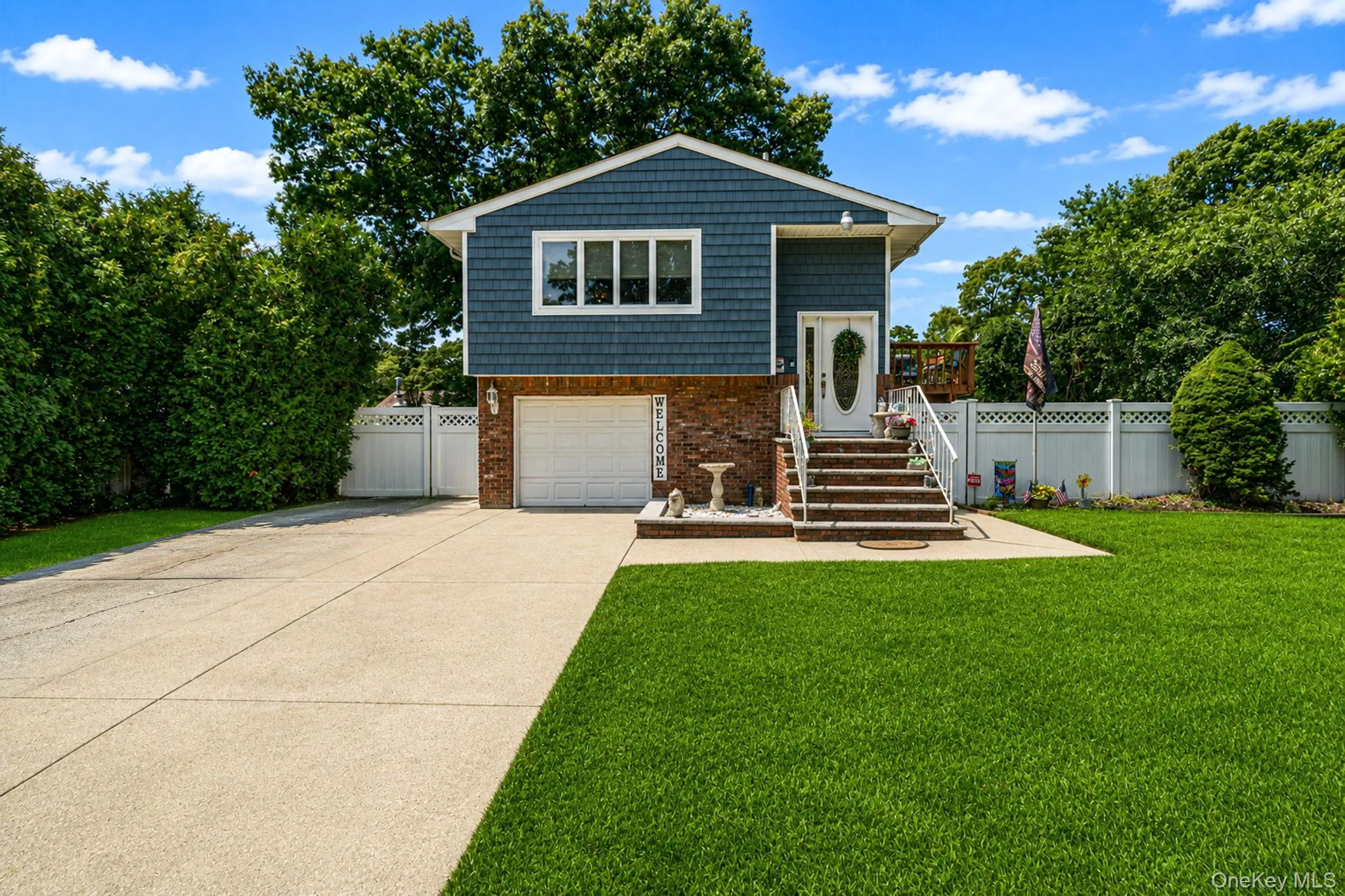 12 Fannie Drive, Brookhaven, NY, 4 Bedrooms Bedrooms, 8 Rooms Rooms,2 BathroomsBathrooms,Residential,For Rent,Fannie,0,1030936 12 Fannie Drive, Brookhaven, NY, 4 Bedrooms Bedrooms, 8 Rooms Rooms,2 BathroomsBathrooms,Residential,For Rent,Fannie,0,1030936