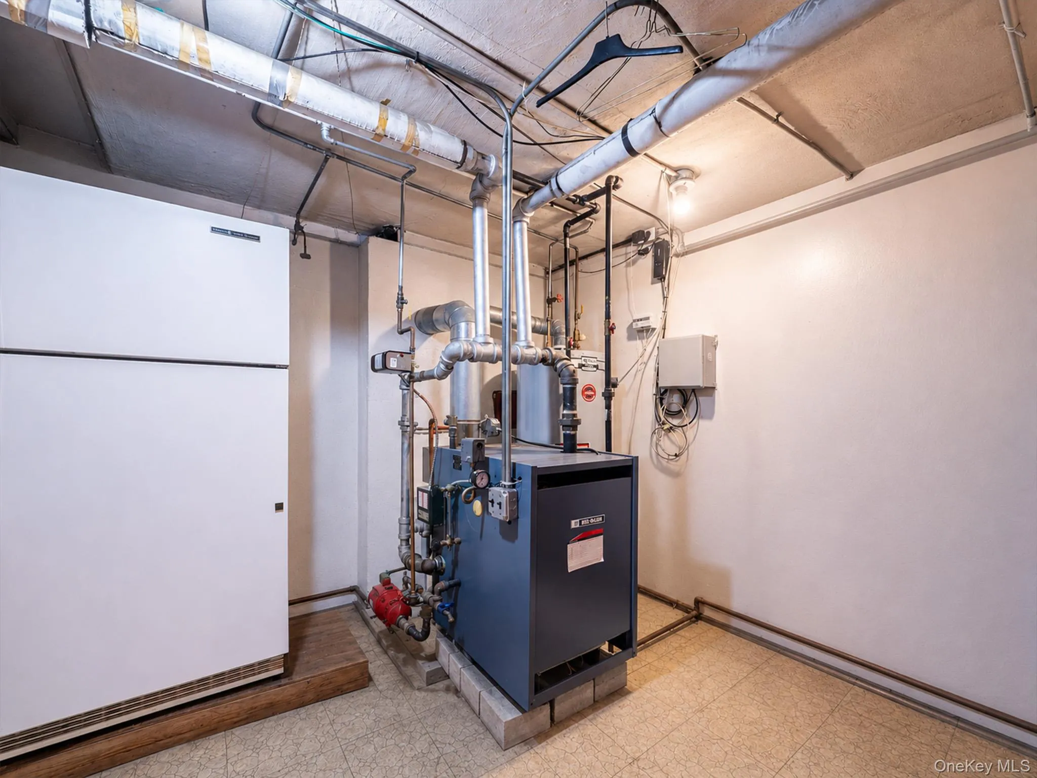 76-26 176th Street, New York, NY, 3 Bedrooms Bedrooms, 7 Rooms Rooms,2 BathroomsBathrooms,Residential,For Rent,176th,0,1030937 76-26 176th Street, New York, NY, 3 Bedrooms Bedrooms, 7 Rooms Rooms,2 BathroomsBathrooms,Residential,For Rent,176th,0,1030937