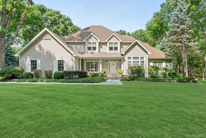 16 Barclay Drive, Southampton, New York 11963