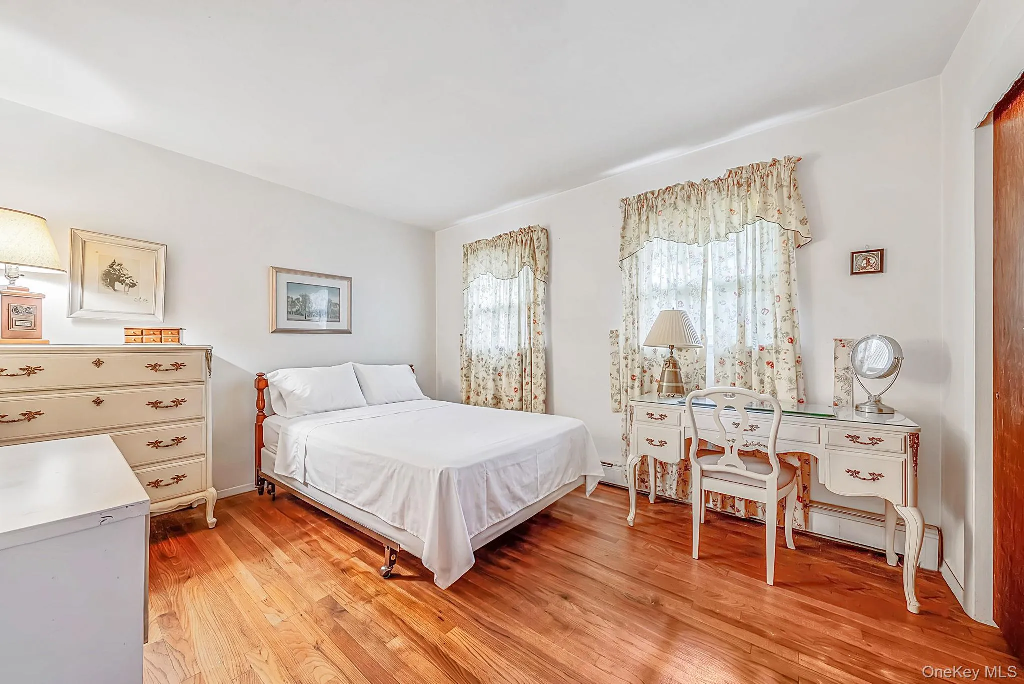 42 Bartlett Road, Brookhaven, NY, 3 Bedrooms Bedrooms, 8 Rooms Rooms,2 BathroomsBathrooms,Residential,For Rent,Bartlett,0,1030942 42 Bartlett Road, Brookhaven, NY, 3 Bedrooms Bedrooms, 8 Rooms Rooms,2 BathroomsBathrooms,Residential,For Rent,Bartlett,0,1030942
