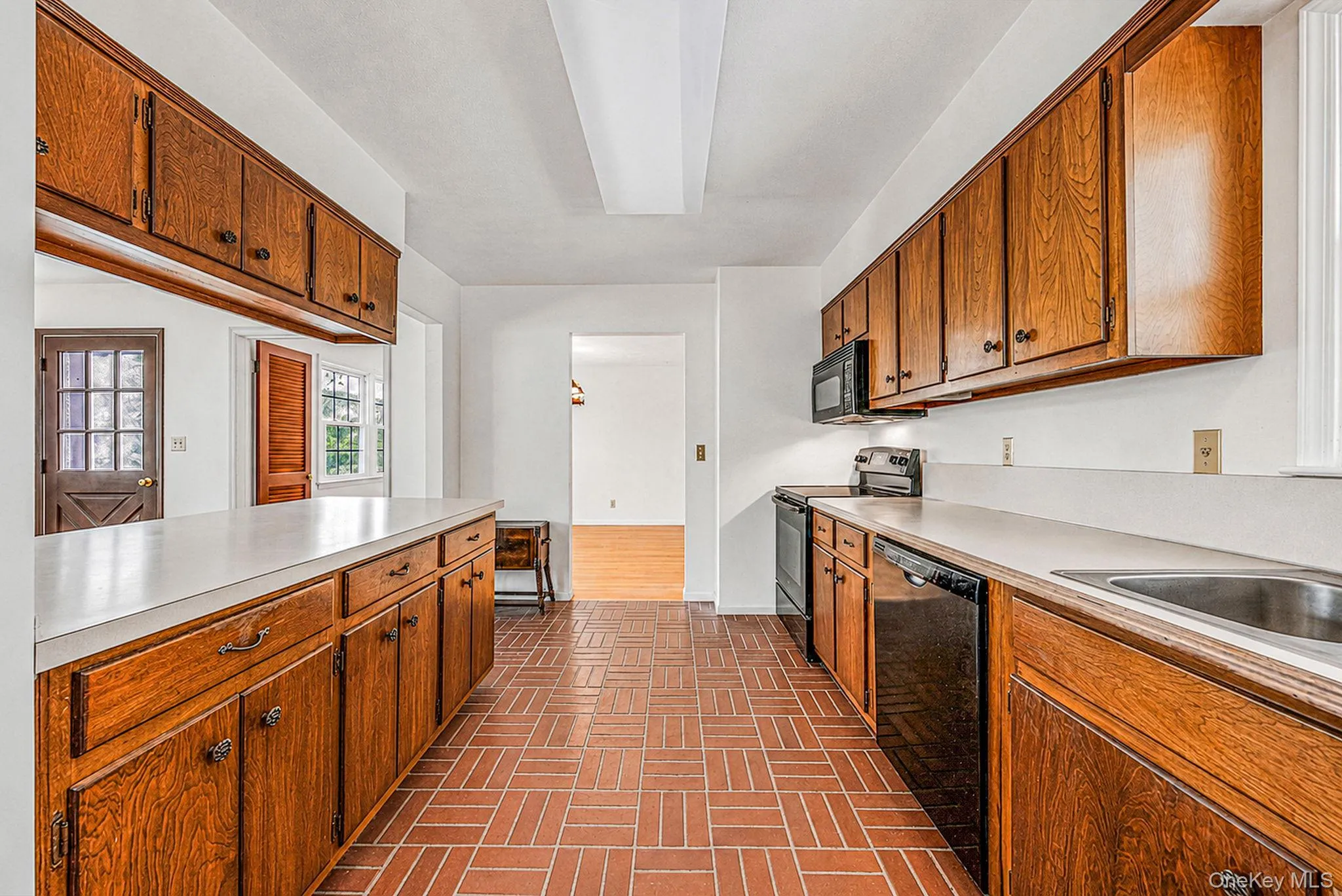 42 Bartlett Road, Brookhaven, NY, 3 Bedrooms Bedrooms, 8 Rooms Rooms,2 BathroomsBathrooms,Residential,For Rent,Bartlett,0,1030942 42 Bartlett Road, Brookhaven, NY, 3 Bedrooms Bedrooms, 8 Rooms Rooms,2 BathroomsBathrooms,Residential,For Rent,Bartlett,0,1030942
