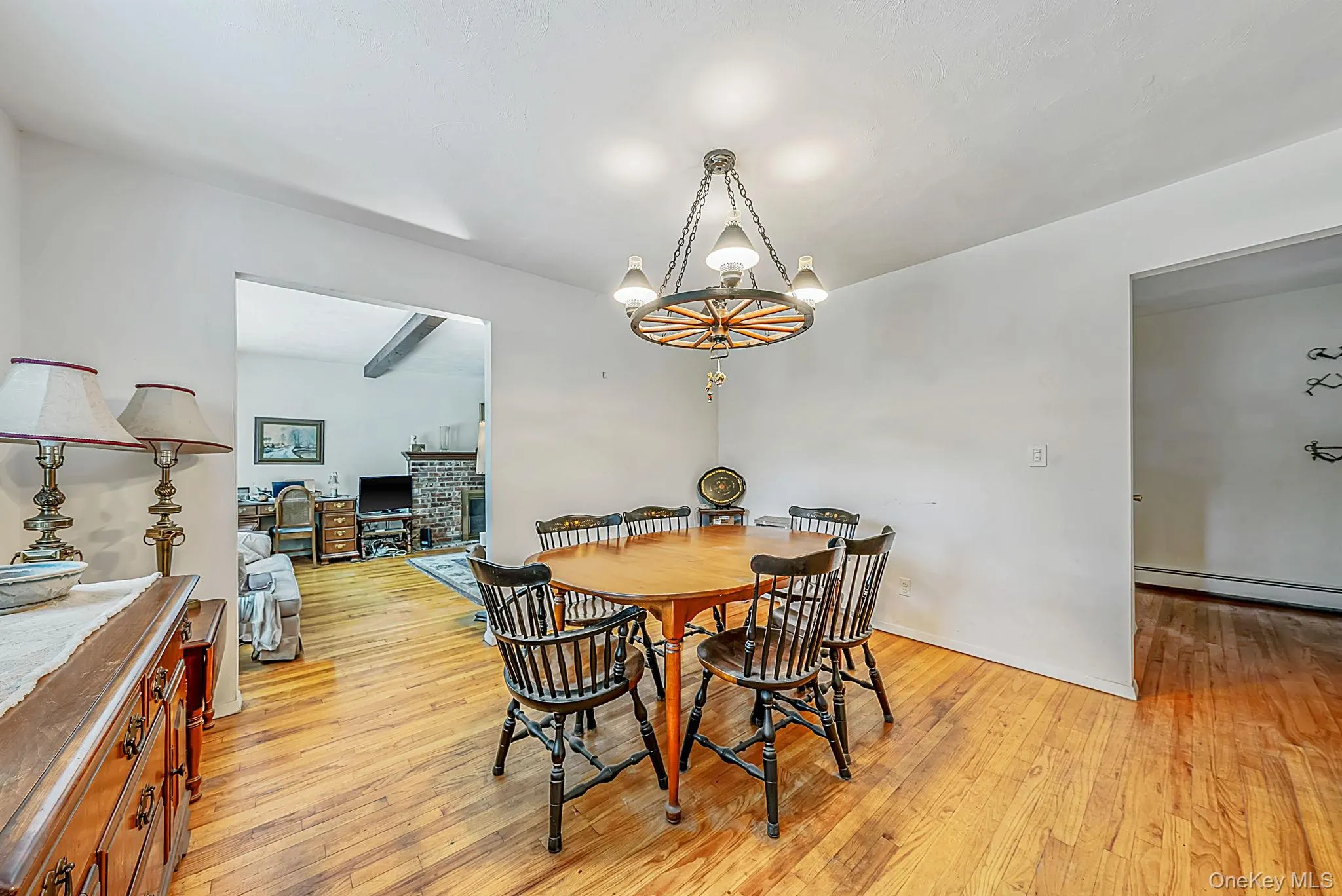 42 Bartlett Road, Brookhaven, NY, 3 Bedrooms Bedrooms, 8 Rooms Rooms,2 BathroomsBathrooms,Residential,For Rent,Bartlett,0,1030942 42 Bartlett Road, Brookhaven, NY, 3 Bedrooms Bedrooms, 8 Rooms Rooms,2 BathroomsBathrooms,Residential,For Rent,Bartlett,0,1030942