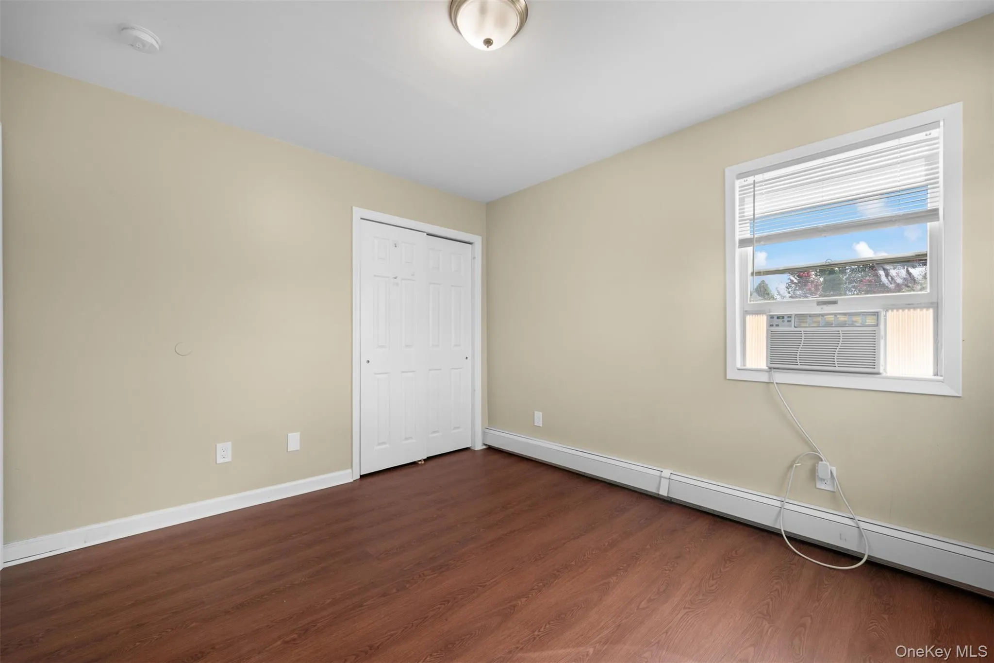 394 Warwick Road, Hempstead, NY, 5 Bedrooms Bedrooms, 8 Rooms Rooms,3 BathroomsBathrooms,Residential,For Rent,Warwick,0,1030948 394 Warwick Road, Hempstead, NY, 5 Bedrooms Bedrooms, 8 Rooms Rooms,3 BathroomsBathrooms,Residential,For Rent,Warwick,0,1030948