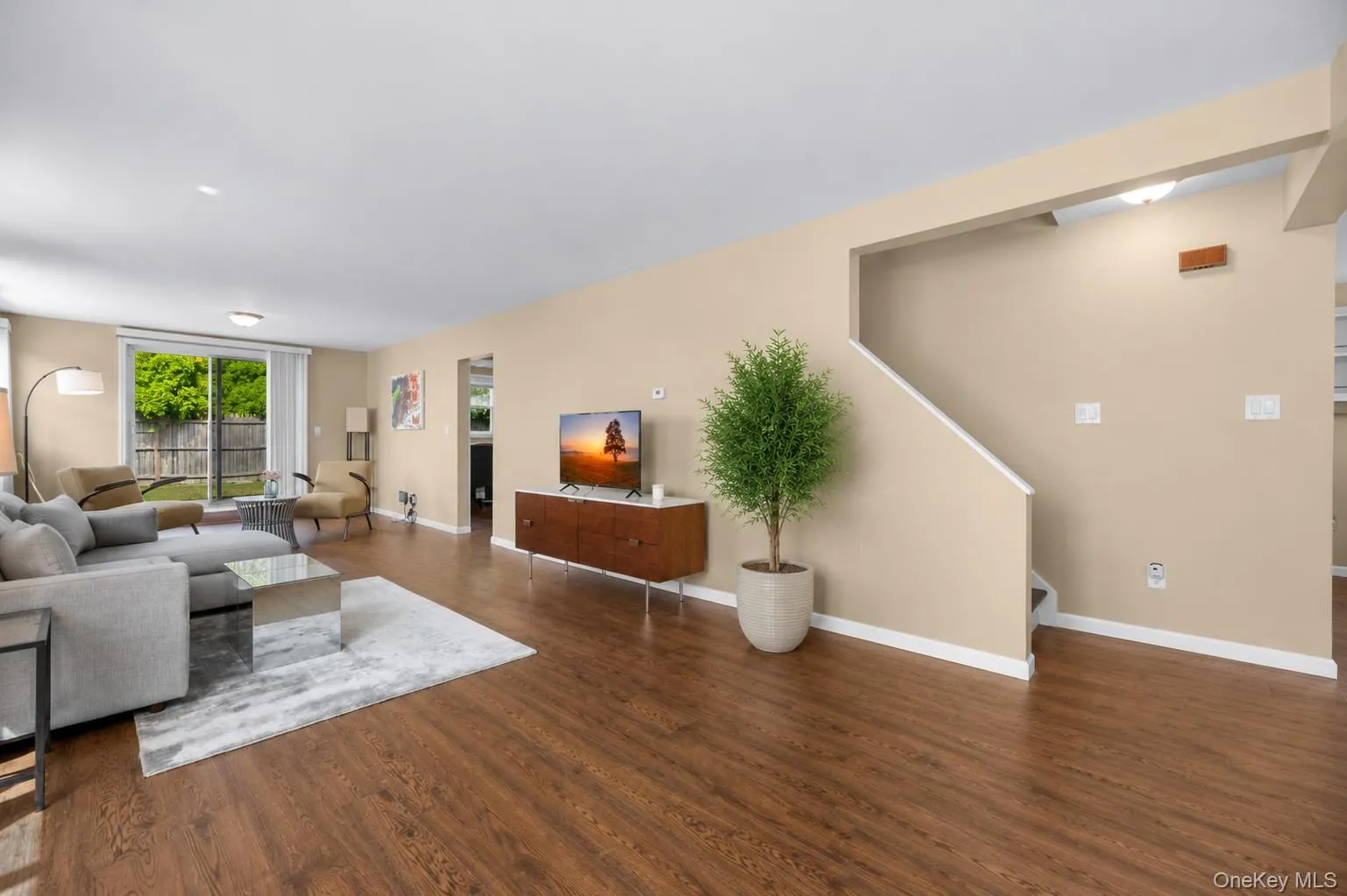 394 Warwick Road, Hempstead, NY, 5 Bedrooms Bedrooms, 8 Rooms Rooms,3 BathroomsBathrooms,Residential,For Rent,Warwick,0,1030948 394 Warwick Road, Hempstead, NY, 5 Bedrooms Bedrooms, 8 Rooms Rooms,3 BathroomsBathrooms,Residential,For Rent,Warwick,0,1030948