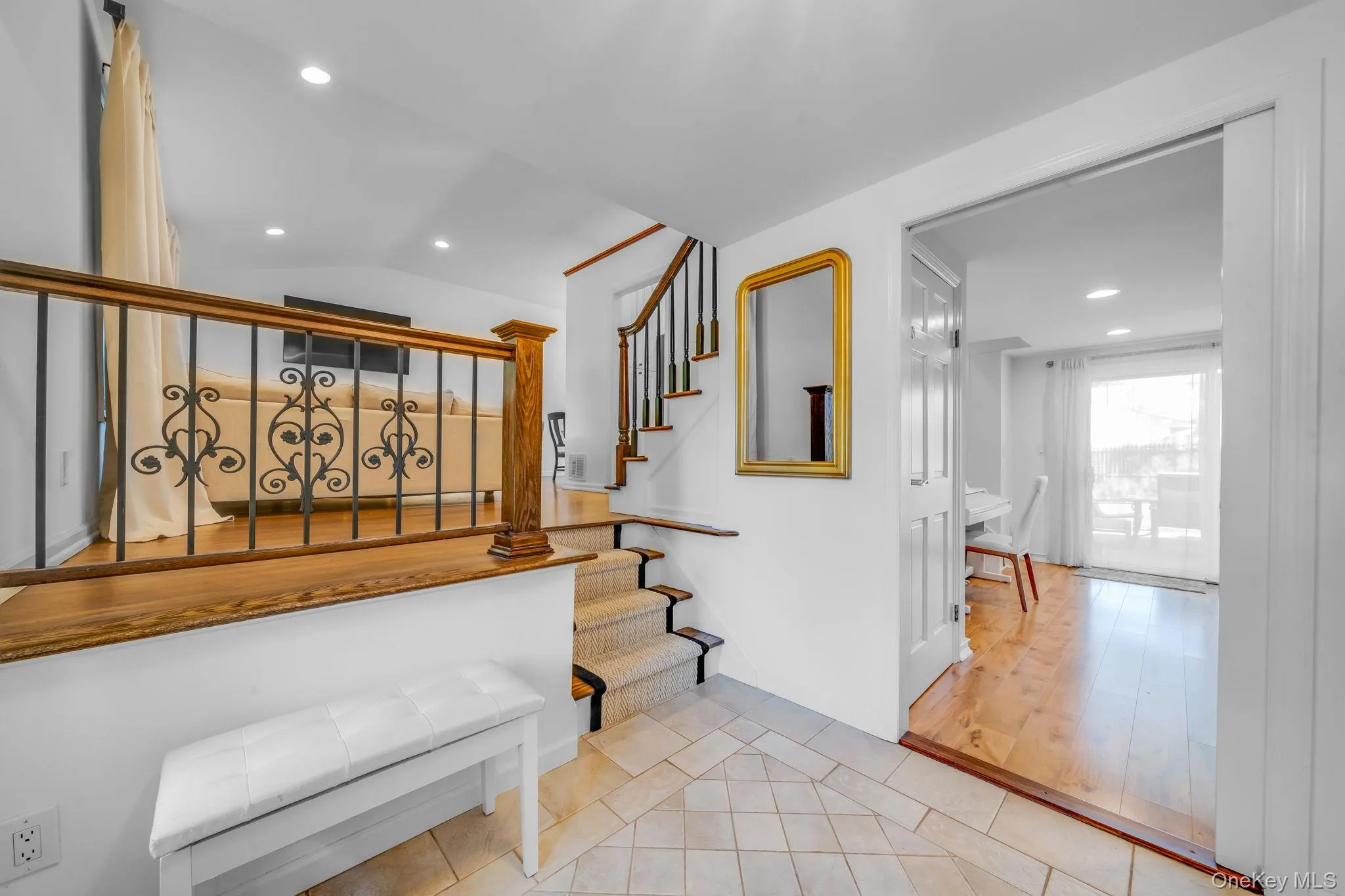 49 Munson Court, Huntington, NY, 3 Bedrooms Bedrooms, 7 Rooms Rooms,1 BathroomBathrooms,Residential,For Rent,Munson,0,1030949 49 Munson Court, Huntington, NY, 3 Bedrooms Bedrooms, 7 Rooms Rooms,1 BathroomBathrooms,Residential,For Rent,Munson,0,1030949