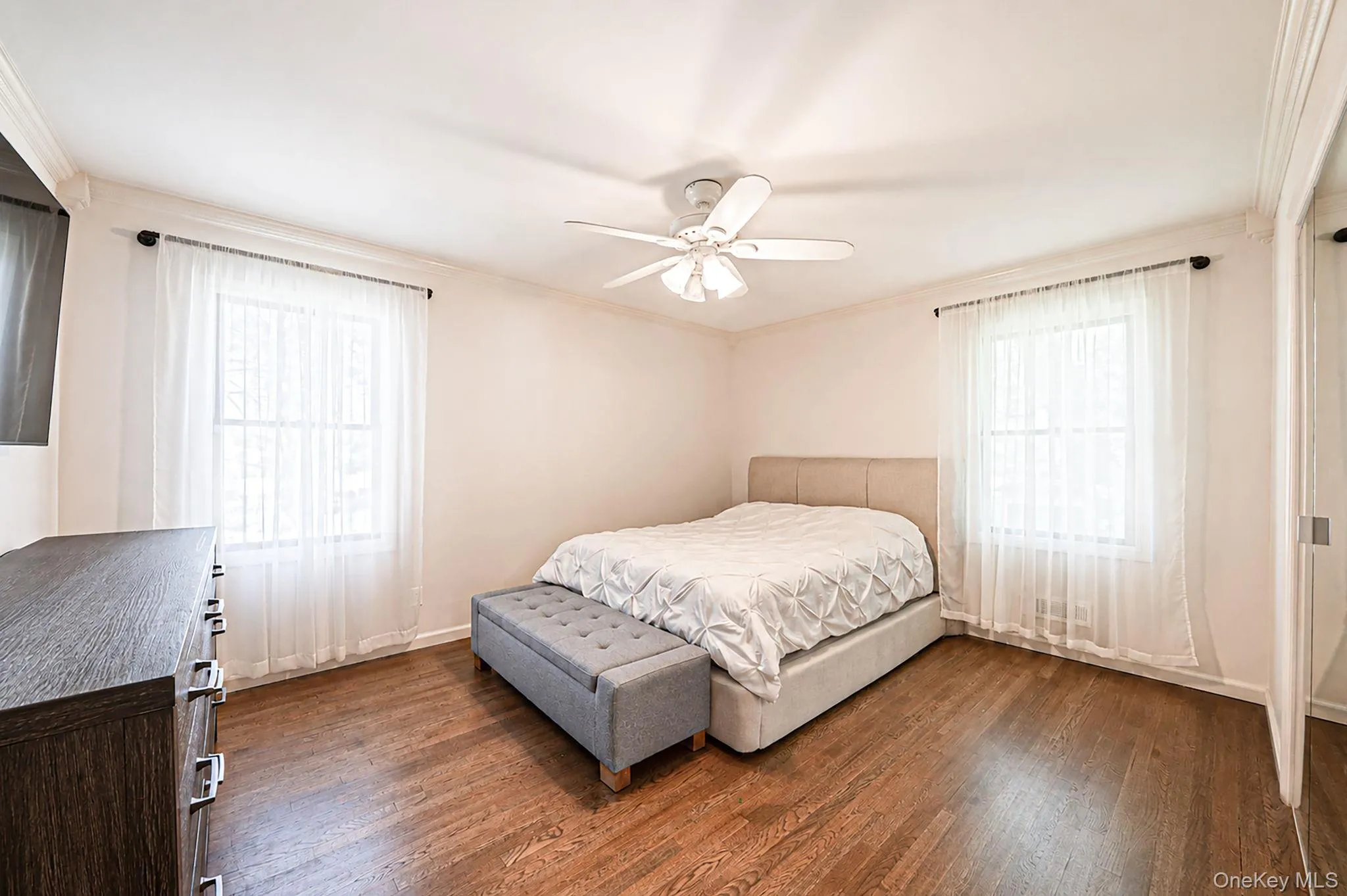 49 Munson Court, Huntington, NY, 3 Bedrooms Bedrooms, 7 Rooms Rooms,1 BathroomBathrooms,Residential,For Rent,Munson,0,1030949 49 Munson Court, Huntington, NY, 3 Bedrooms Bedrooms, 7 Rooms Rooms,1 BathroomBathrooms,Residential,For Rent,Munson,0,1030949