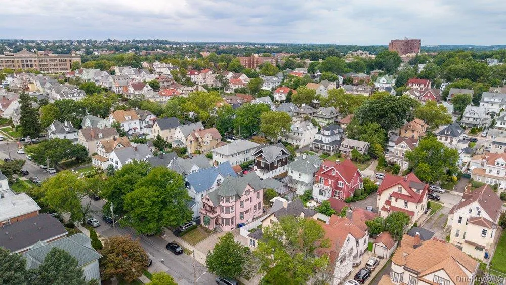 129 Urban Street, Mount Vernon, NY, 5 Bedrooms Bedrooms, 9 Rooms Rooms,2 BathroomsBathrooms,Residential,For Rent,Urban,0,1030951 129 Urban Street, Mount Vernon, NY, 5 Bedrooms Bedrooms, 9 Rooms Rooms,2 BathroomsBathrooms,Residential,For Rent,Urban,0,1030951