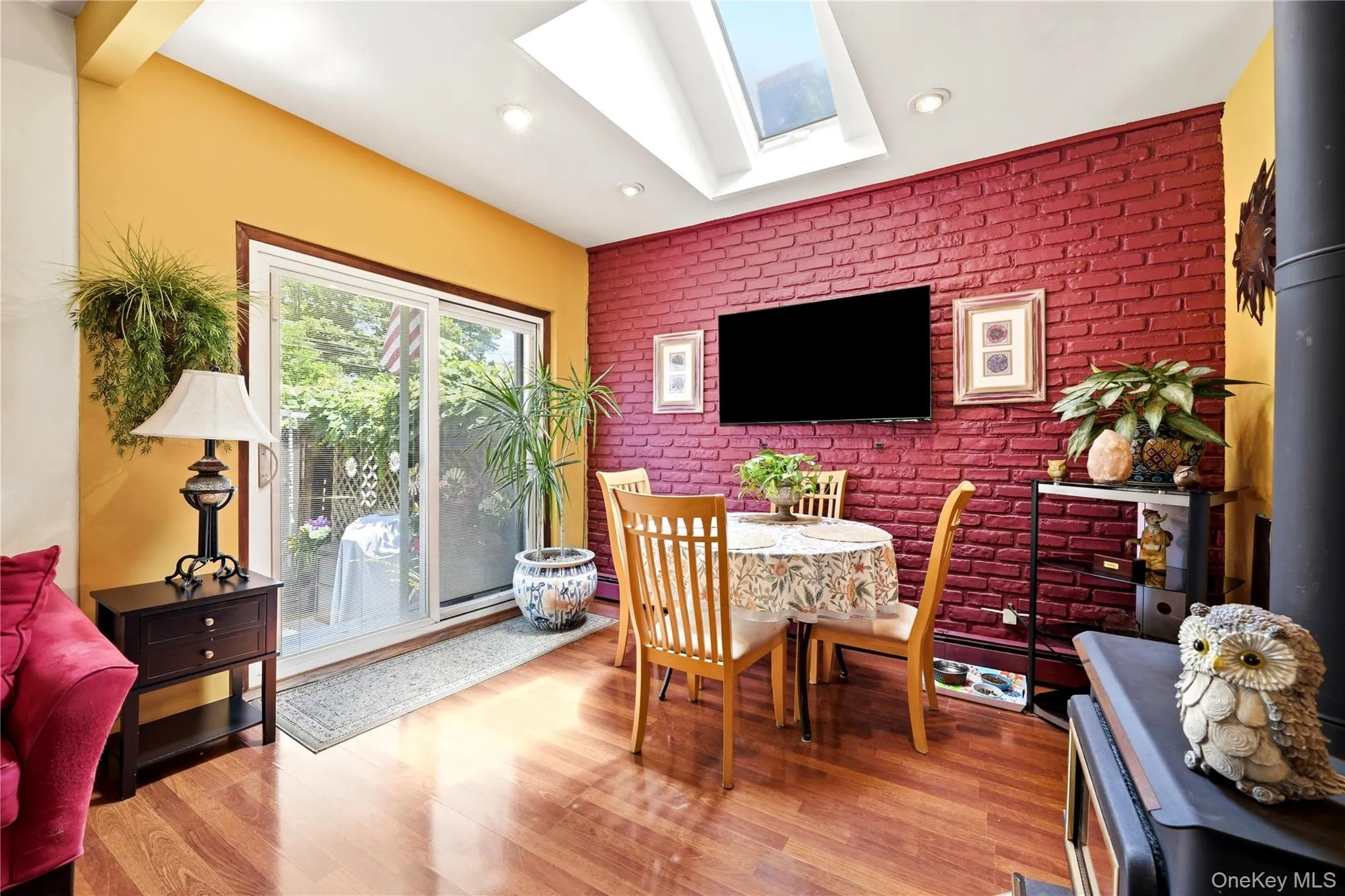 350 Boulder Street, Islip, NY, 2 Bedrooms Bedrooms, 5 Rooms Rooms,2 BathroomsBathrooms,Residential,For Rent,Boulder,0,1030955 350 Boulder Street, Islip, NY, 2 Bedrooms Bedrooms, 5 Rooms Rooms,2 BathroomsBathrooms,Residential,For Rent,Boulder,0,1030955