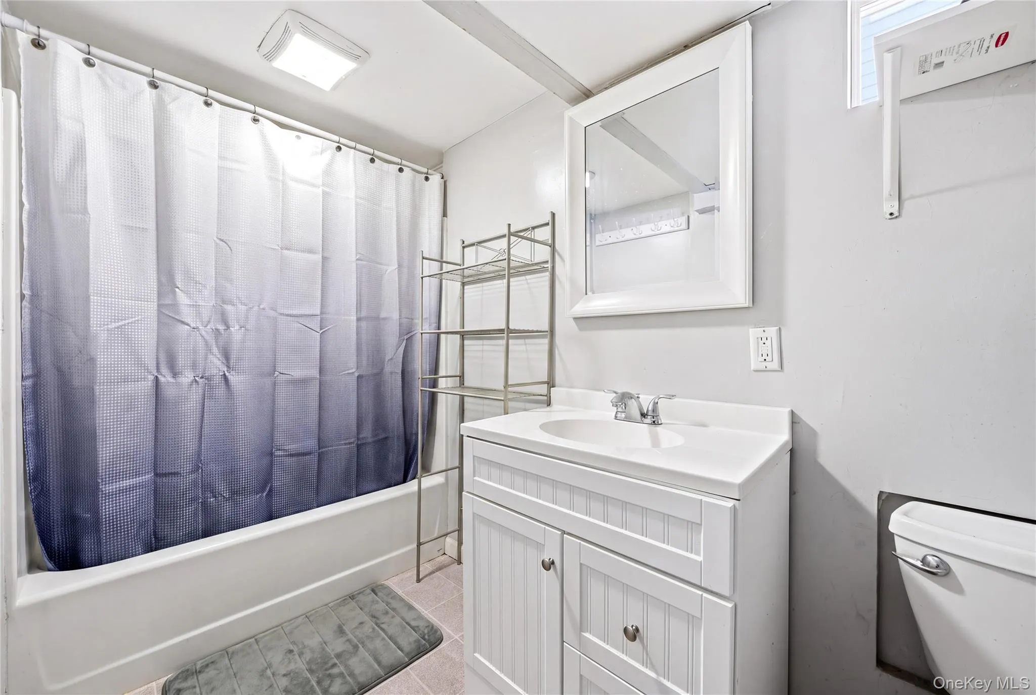 350 Boulder Street, Islip, NY, 2 Bedrooms Bedrooms, 5 Rooms Rooms,2 BathroomsBathrooms,Residential,For Rent,Boulder,0,1030955 350 Boulder Street, Islip, NY, 2 Bedrooms Bedrooms, 5 Rooms Rooms,2 BathroomsBathrooms,Residential,For Rent,Boulder,0,1030955