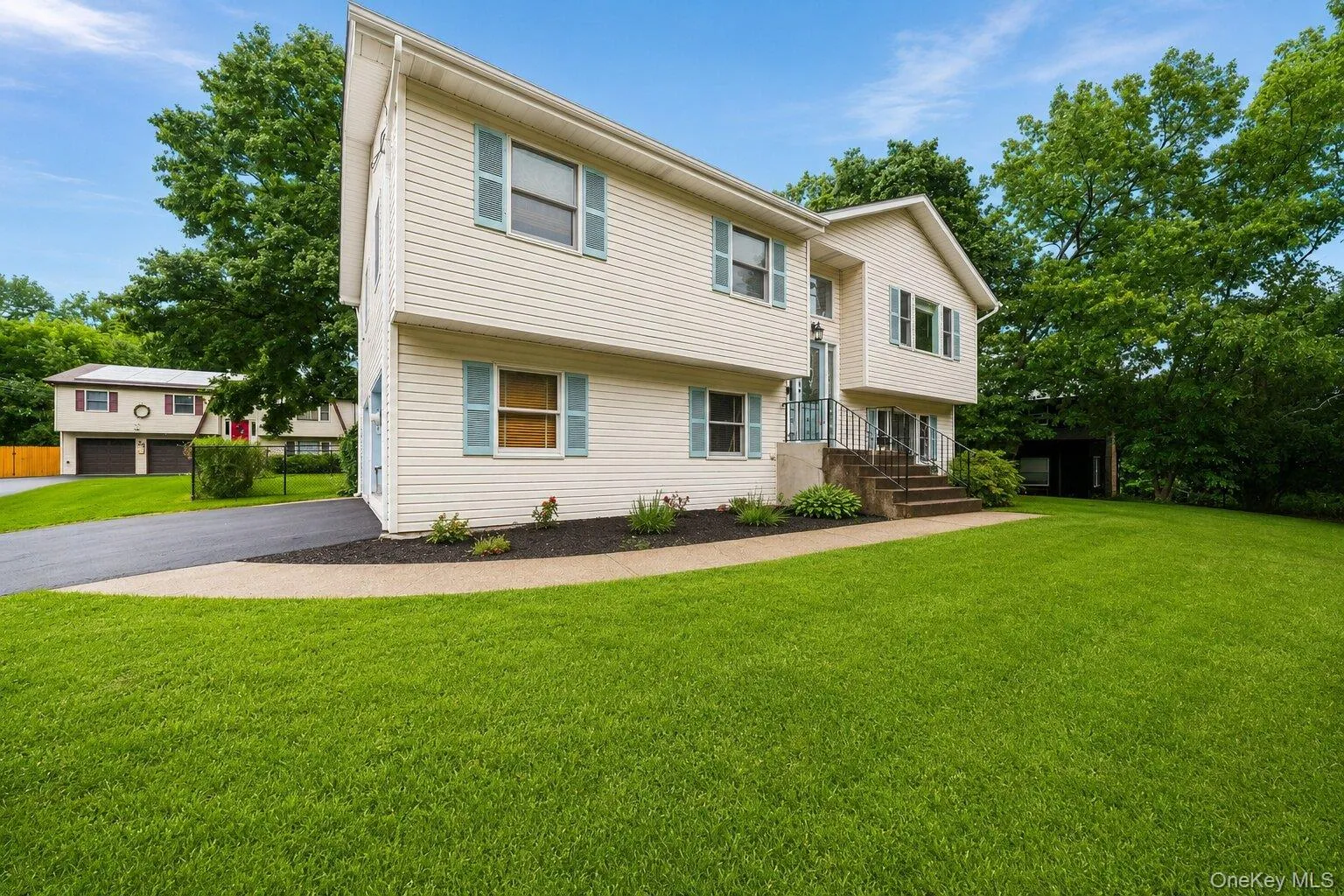 30 Suffern Road, Ramapo, NY, 4 Bedrooms Bedrooms, 9 Rooms Rooms,3 BathroomsBathrooms,Residential,For Rent,Suffern,0,1030956 30 Suffern Road, Ramapo, NY, 4 Bedrooms Bedrooms, 9 Rooms Rooms,3 BathroomsBathrooms,Residential,For Rent,Suffern,0,1030956