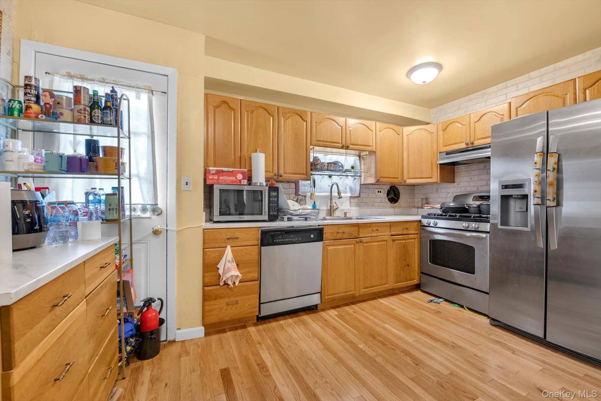 257 Schenck Avenue, North Hempstead, NY, 4 Bedrooms Bedrooms, 8 Rooms Rooms,2 BathroomsBathrooms,Residential,For Rent,Schenck,0,1030957 257 Schenck Avenue, North Hempstead, NY, 4 Bedrooms Bedrooms, 8 Rooms Rooms,2 BathroomsBathrooms,Residential,For Rent,Schenck,0,1030957