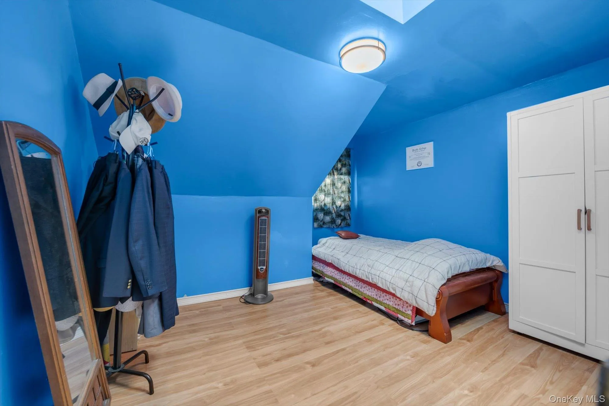 257 Schenck Avenue, North Hempstead, NY, 4 Bedrooms Bedrooms, 8 Rooms Rooms,2 BathroomsBathrooms,Residential,For Rent,Schenck,0,1030957 257 Schenck Avenue, North Hempstead, NY, 4 Bedrooms Bedrooms, 8 Rooms Rooms,2 BathroomsBathrooms,Residential,For Rent,Schenck,0,1030957