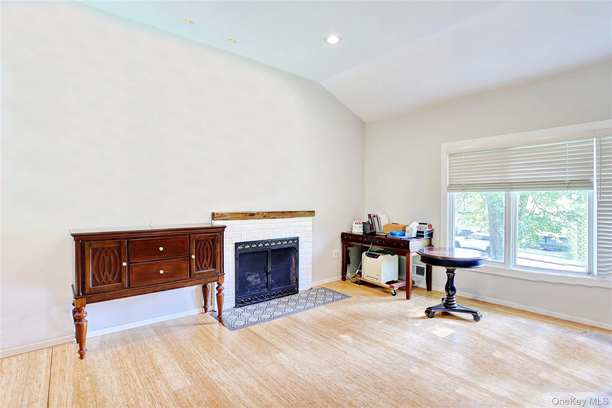 561 Babbling Brook Lane, Clarkstown, NY, 4 Bedrooms Bedrooms, 9 Rooms Rooms,3 BathroomsBathrooms,Residential,For Rent,Babbling Brook,0,1030958 561 Babbling Brook Lane, Clarkstown, NY, 4 Bedrooms Bedrooms, 9 Rooms Rooms,3 BathroomsBathrooms,Residential,For Rent,Babbling Brook,0,1030958