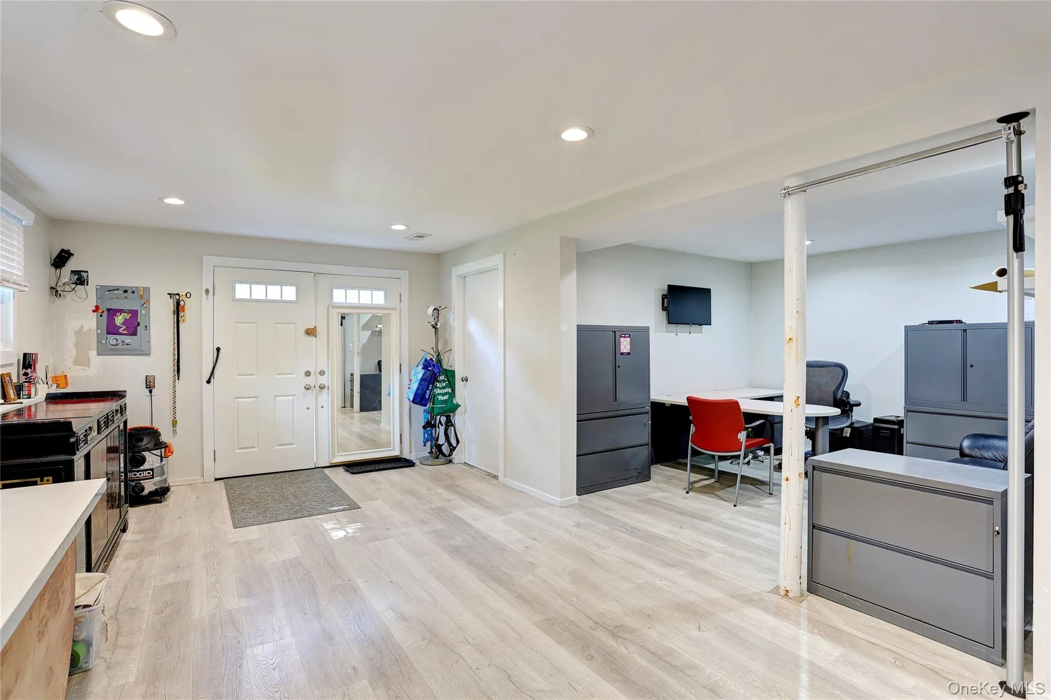 561 Babbling Brook Lane, Clarkstown, NY, 4 Bedrooms Bedrooms, 9 Rooms Rooms,3 BathroomsBathrooms,Residential,For Rent,Babbling Brook,0,1030958 561 Babbling Brook Lane, Clarkstown, NY, 4 Bedrooms Bedrooms, 9 Rooms Rooms,3 BathroomsBathrooms,Residential,For Rent,Babbling Brook,0,1030958