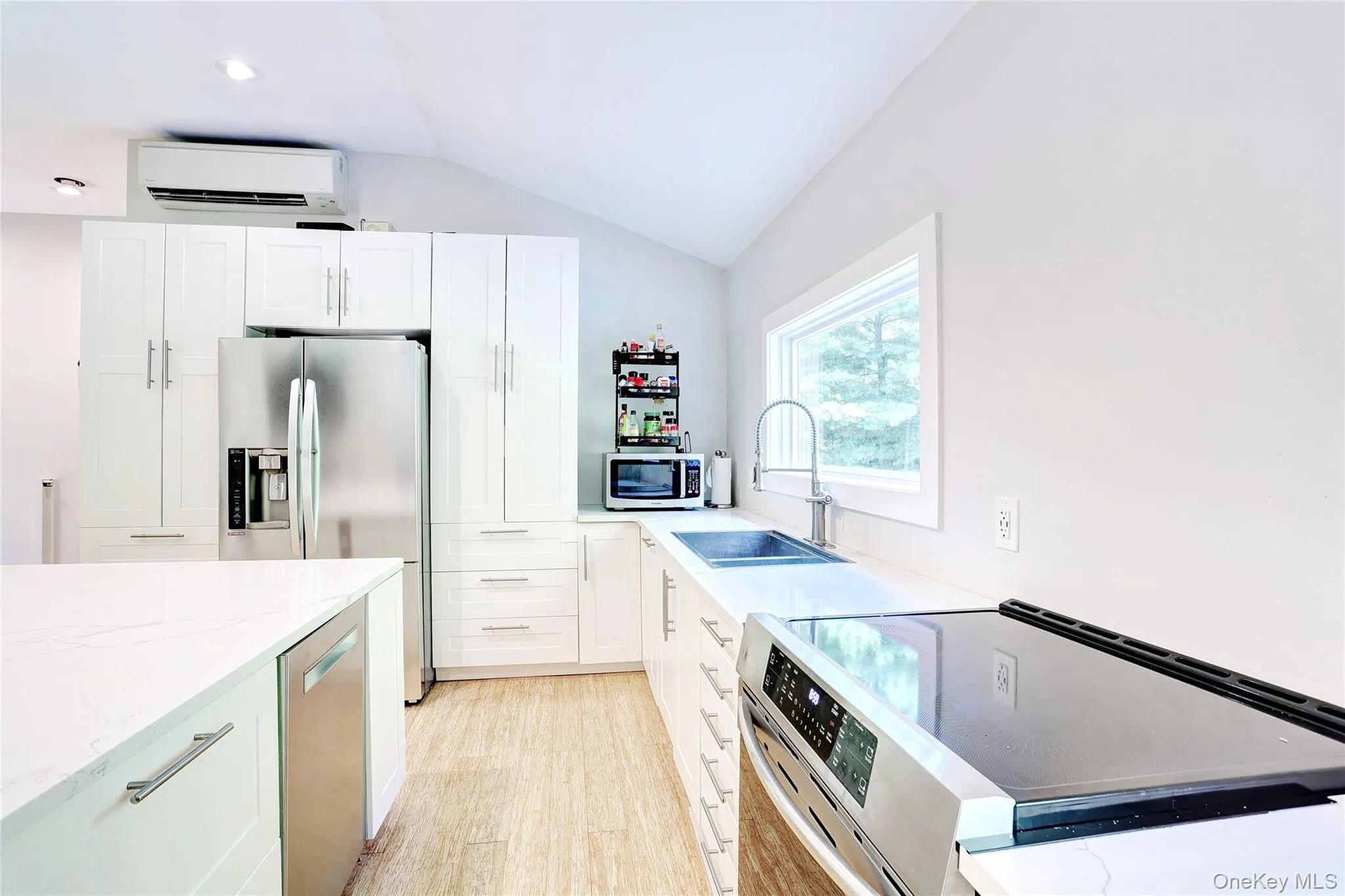 561 Babbling Brook Lane, Clarkstown, NY, 4 Bedrooms Bedrooms, 9 Rooms Rooms,3 BathroomsBathrooms,Residential,For Rent,Babbling Brook,0,1030958 561 Babbling Brook Lane, Clarkstown, NY, 4 Bedrooms Bedrooms, 9 Rooms Rooms,3 BathroomsBathrooms,Residential,For Rent,Babbling Brook,0,1030958