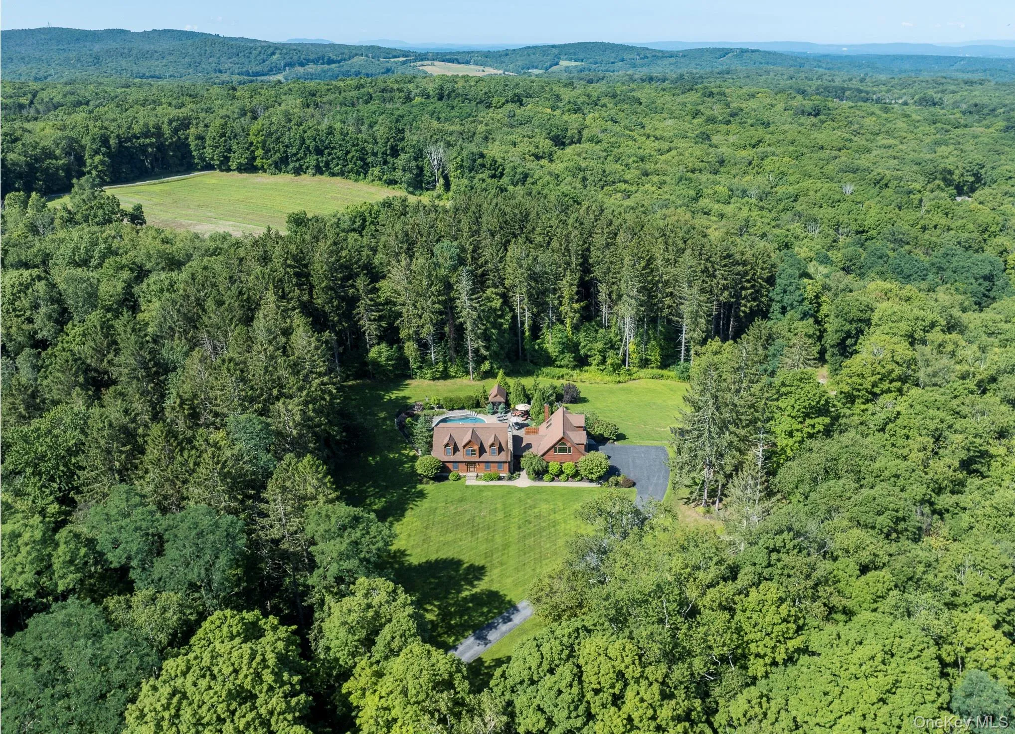 536 Camby Road, Union Vale, NY, 4 Bedrooms Bedrooms, 10 Rooms Rooms,3 BathroomsBathrooms,Residential,For Rent,Camby,0,1030960 536 Camby Road, Union Vale, NY, 4 Bedrooms Bedrooms, 10 Rooms Rooms,3 BathroomsBathrooms,Residential,For Rent,Camby,0,1030960