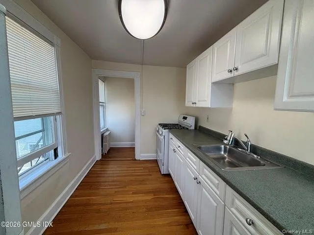 59 Church Street, Greenwich, CT, 1 Bedroom Bedrooms, 4 Rooms Rooms,1 BathroomBathrooms,Residential Lease,For Rent,Church,0,1030963 59 Church Street, Greenwich, CT, 1 Bedroom Bedrooms, 4 Rooms Rooms,1 BathroomBathrooms,Residential Lease,For Rent,Church,0,1030963