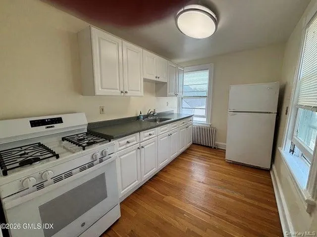 59 Church Street, Greenwich, CT, 1 Bedroom Bedrooms, 4 Rooms Rooms,1 BathroomBathrooms,Residential Lease,For Rent,Church,0,1030963 59 Church Street, Greenwich, CT, 1 Bedroom Bedrooms, 4 Rooms Rooms,1 BathroomBathrooms,Residential Lease,For Rent,Church,0,1030963