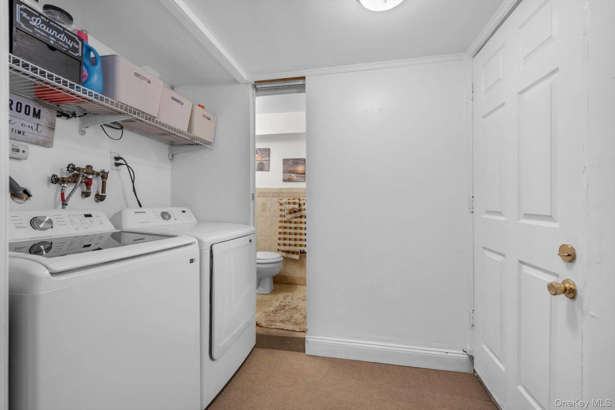2053 Turnbull Avenue, New York, NY, 3 Bedrooms Bedrooms, 10 Rooms Rooms,2 BathroomsBathrooms,Residential,For Rent,Turnbull,0,1030964 2053 Turnbull Avenue, New York, NY, 3 Bedrooms Bedrooms, 10 Rooms Rooms,2 BathroomsBathrooms,Residential,For Rent,Turnbull,0,1030964