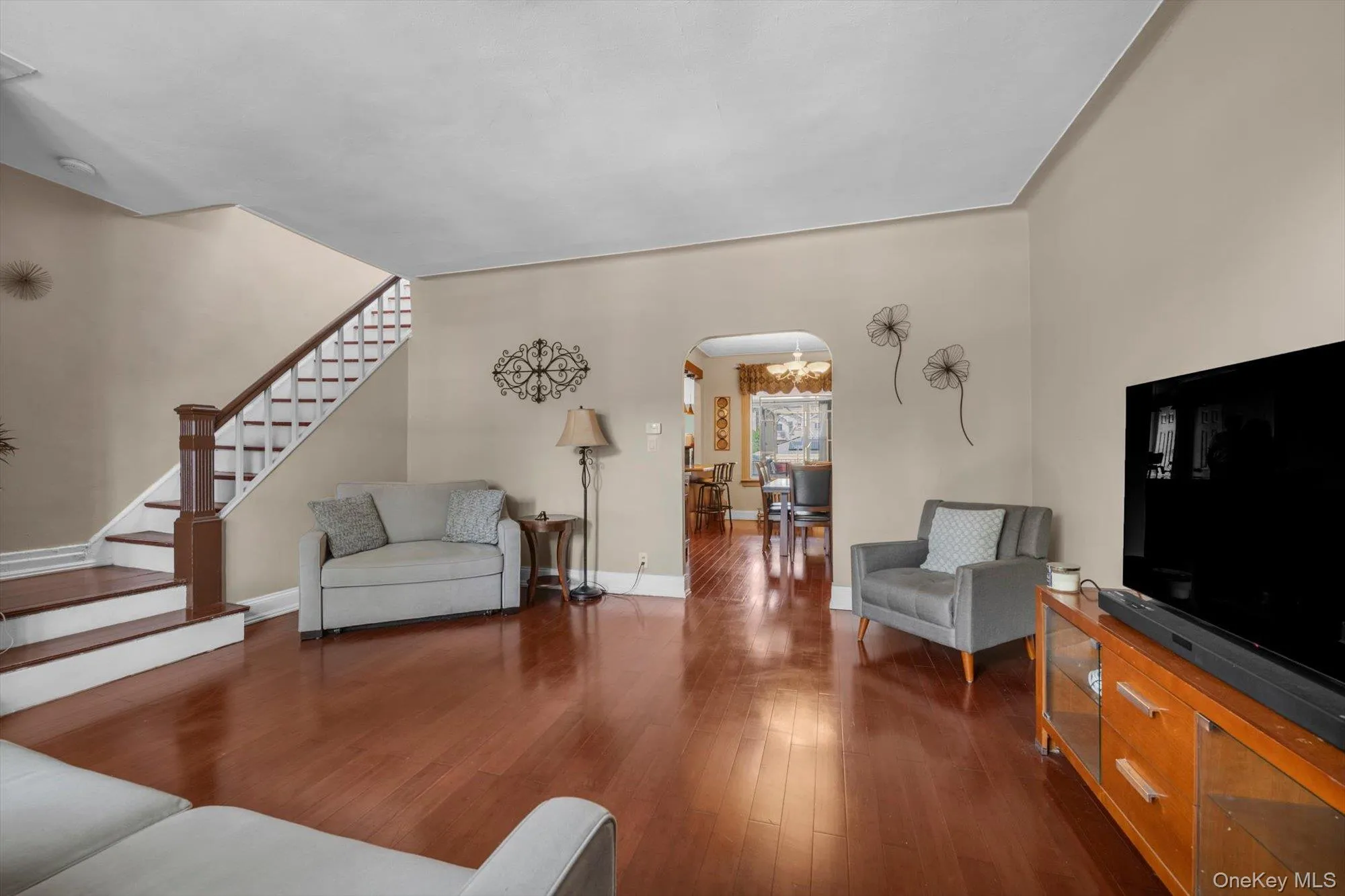 2053 Turnbull Avenue, New York, NY, 3 Bedrooms Bedrooms, 10 Rooms Rooms,2 BathroomsBathrooms,Residential,For Rent,Turnbull,0,1030964 2053 Turnbull Avenue, New York, NY, 3 Bedrooms Bedrooms, 10 Rooms Rooms,2 BathroomsBathrooms,Residential,For Rent,Turnbull,0,1030964