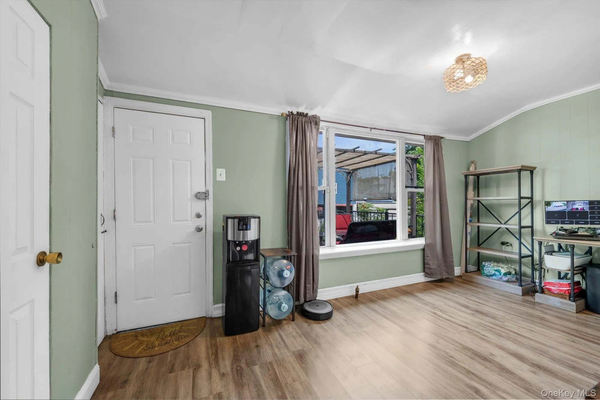 2053 Turnbull Avenue, New York, NY, 3 Bedrooms Bedrooms, 10 Rooms Rooms,2 BathroomsBathrooms,Residential,For Rent,Turnbull,0,1030964 2053 Turnbull Avenue, New York, NY, 3 Bedrooms Bedrooms, 10 Rooms Rooms,2 BathroomsBathrooms,Residential,For Rent,Turnbull,0,1030964