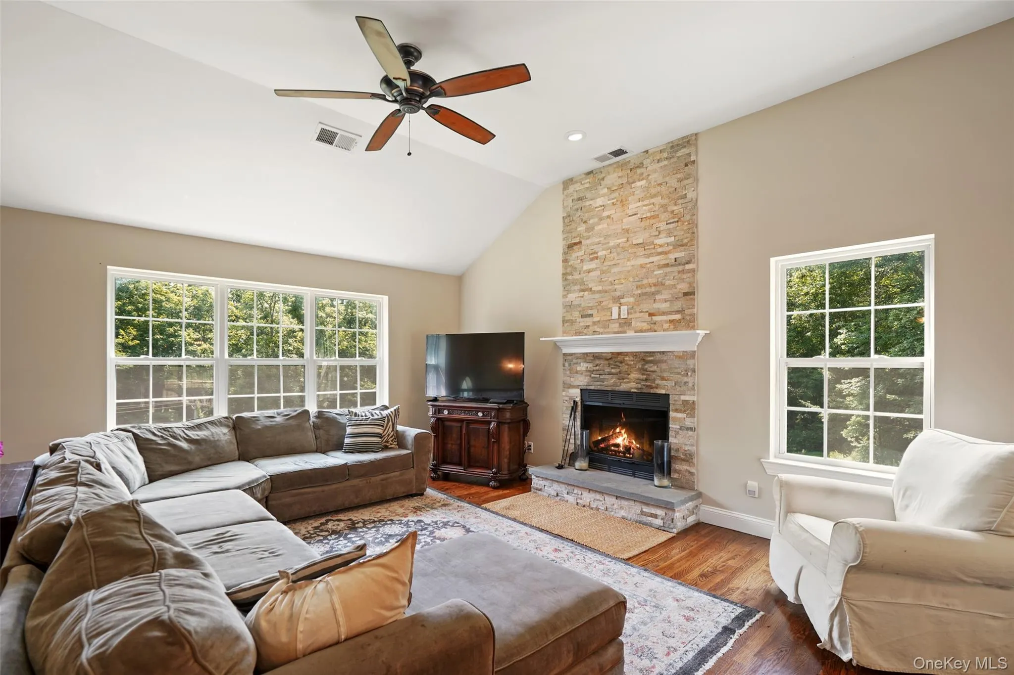 71 Hitchcock Hill Road, Carmel, NY, 4 Bedrooms Bedrooms, 8 Rooms Rooms,3 BathroomsBathrooms,Residential,For Rent,Hitchcock Hill,0,1030967 71 Hitchcock Hill Road, Carmel, NY, 4 Bedrooms Bedrooms, 8 Rooms Rooms,3 BathroomsBathrooms,Residential,For Rent,Hitchcock Hill,0,1030967