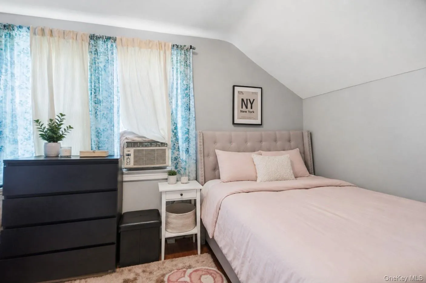 194 Woodfield Road, Hempstead, NY, 3 Bedrooms Bedrooms, 5 Rooms Rooms,2 BathroomsBathrooms,Residential,For Rent,Woodfield,0,1030969 194 Woodfield Road, Hempstead, NY, 3 Bedrooms Bedrooms, 5 Rooms Rooms,2 BathroomsBathrooms,Residential,For Rent,Woodfield,0,1030969