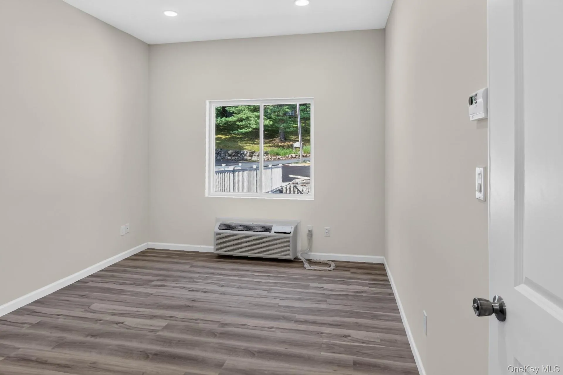 16 Dowd Street, Haverstraw, NY, 2 Bedrooms Bedrooms, 4 Rooms Rooms,2 BathroomsBathrooms,Residential Lease,For Rent,Dowd,0,1030971 16 Dowd Street, Haverstraw, NY, 2 Bedrooms Bedrooms, 4 Rooms Rooms,2 BathroomsBathrooms,Residential Lease,For Rent,Dowd,0,1030971