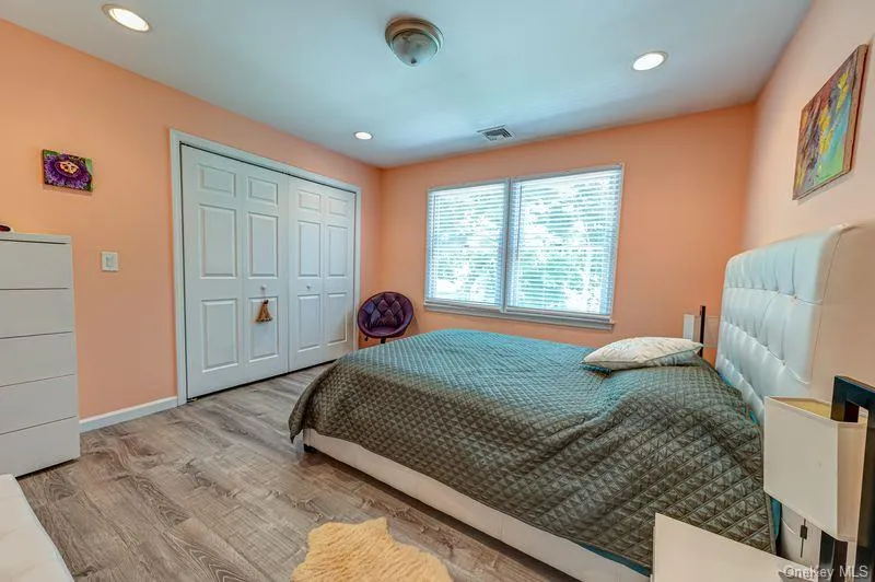414 2nd Avenue, Huntington, NY, 4 Bedrooms Bedrooms, 9 Rooms Rooms,2 BathroomsBathrooms,Residential Lease,For Rent,2nd,0,1030973 414 2nd Avenue, Huntington, NY, 4 Bedrooms Bedrooms, 9 Rooms Rooms,2 BathroomsBathrooms,Residential Lease,For Rent,2nd,0,1030973