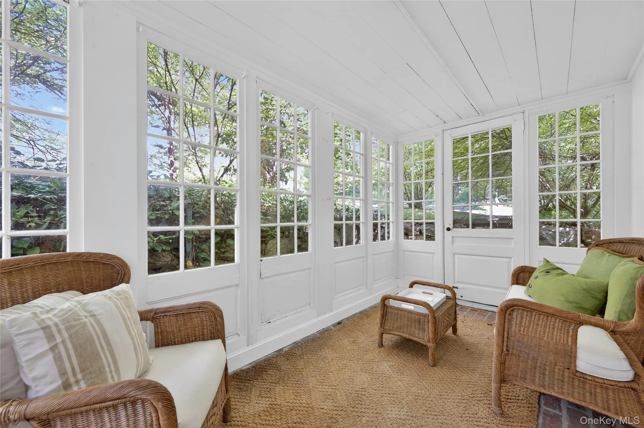 490 Duck Pond Road, Oyster Bay, NY, 2 Bedrooms Bedrooms, 4 Rooms Rooms,2 BathroomsBathrooms,Residential Lease,For Rent,Duck Pond,0,1030974 490 Duck Pond Road, Oyster Bay, NY, 2 Bedrooms Bedrooms, 4 Rooms Rooms,2 BathroomsBathrooms,Residential Lease,For Rent,Duck Pond,0,1030974