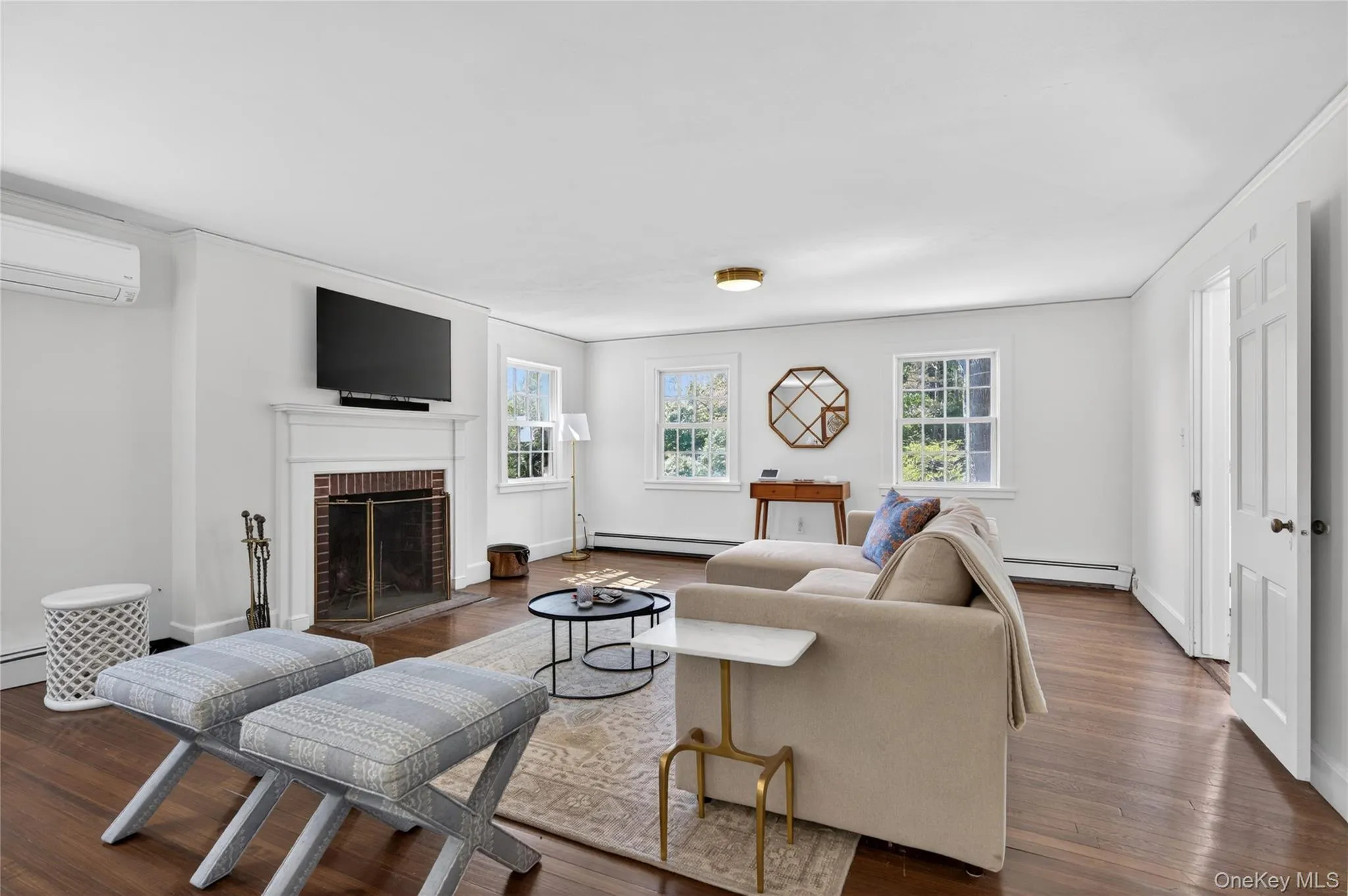 490 Duck Pond Road, Oyster Bay, NY, 2 Bedrooms Bedrooms, 4 Rooms Rooms,2 BathroomsBathrooms,Residential Lease,For Rent,Duck Pond,0,1030974 490 Duck Pond Road, Oyster Bay, NY, 2 Bedrooms Bedrooms, 4 Rooms Rooms,2 BathroomsBathrooms,Residential Lease,For Rent,Duck Pond,0,1030974