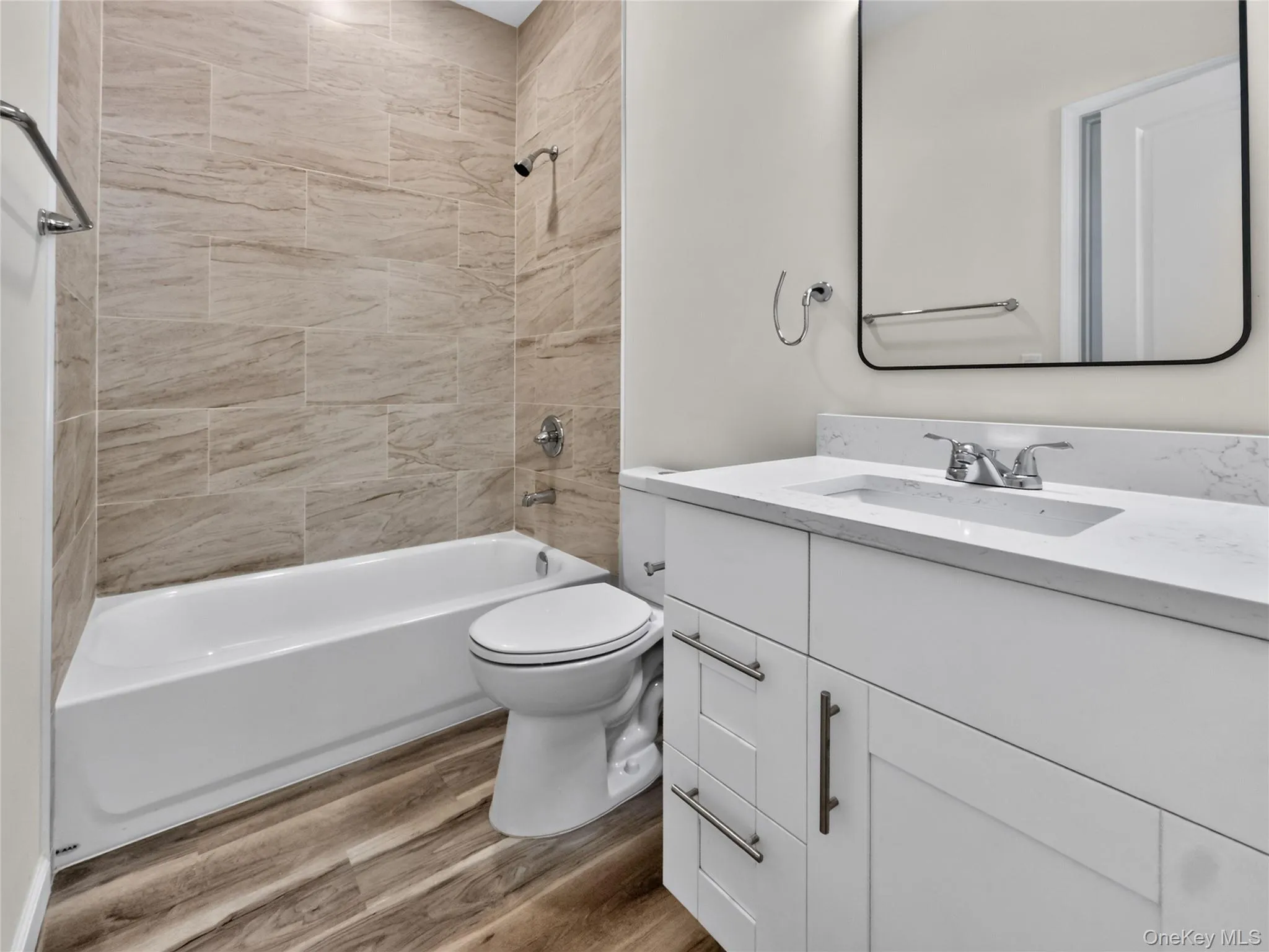 16 Dowd Street, Haverstraw, NY, 2 Bedrooms Bedrooms, 4 Rooms Rooms,2 BathroomsBathrooms,Residential Lease,For Rent,Dowd,0,1030975 16 Dowd Street, Haverstraw, NY, 2 Bedrooms Bedrooms, 4 Rooms Rooms,2 BathroomsBathrooms,Residential Lease,For Rent,Dowd,0,1030975