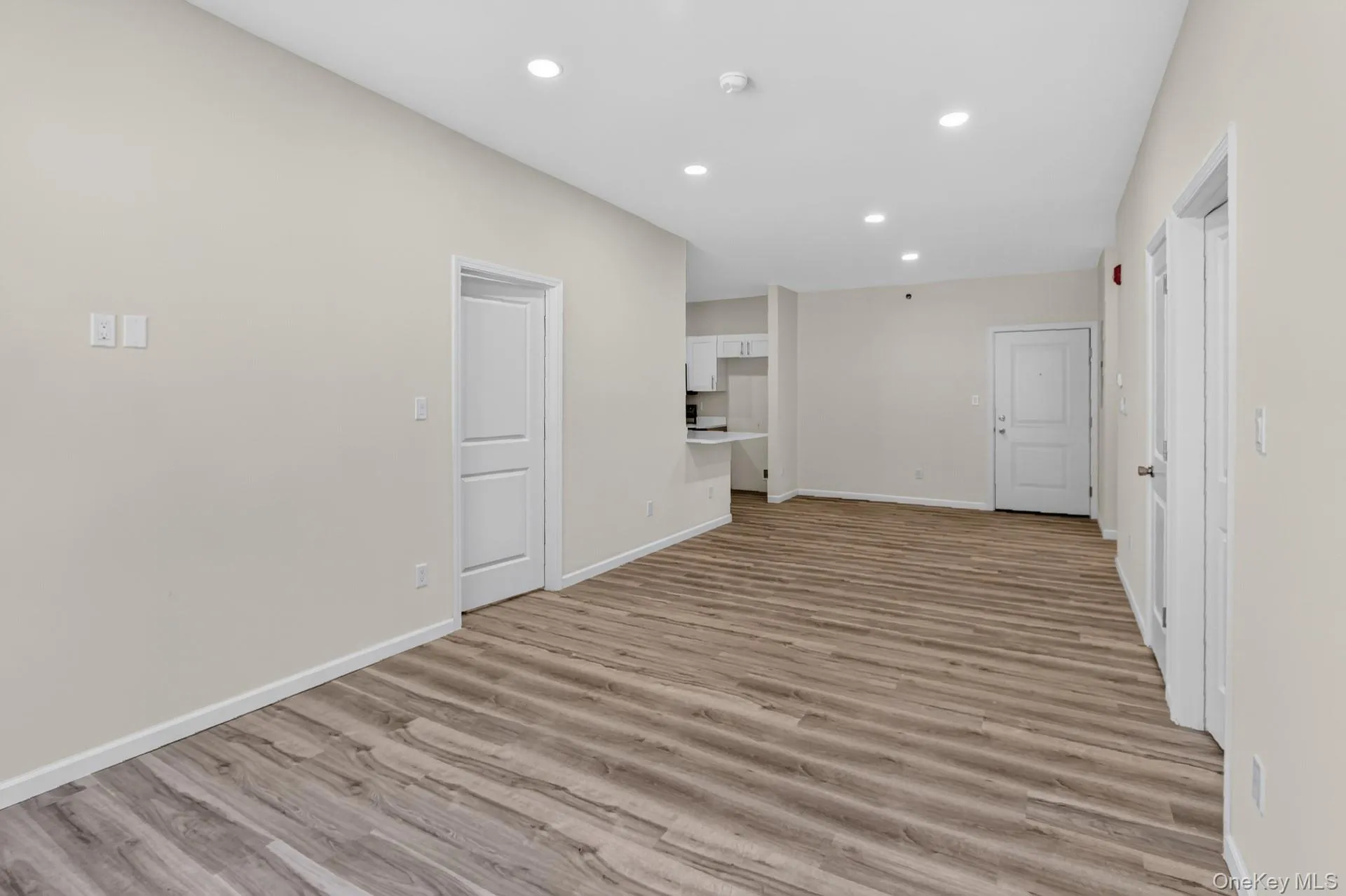 16 Dowd Street, Haverstraw, NY, 2 Bedrooms Bedrooms, 4 Rooms Rooms,2 BathroomsBathrooms,Residential Lease,For Rent,Dowd,0,1030975 16 Dowd Street, Haverstraw, NY, 2 Bedrooms Bedrooms, 4 Rooms Rooms,2 BathroomsBathrooms,Residential Lease,For Rent,Dowd,0,1030975