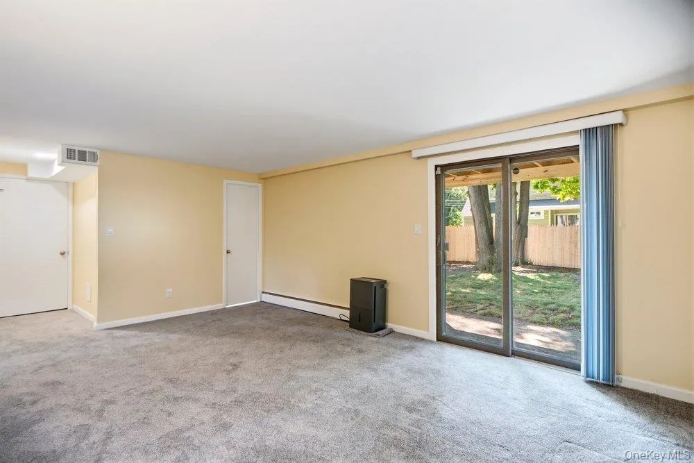8 Rodney Avenue, Islip, NY, 4 Bedrooms Bedrooms, 9 Rooms Rooms,2 BathroomsBathrooms,Residential,For Rent,Rodney,0,1030978 8 Rodney Avenue, Islip, NY, 4 Bedrooms Bedrooms, 9 Rooms Rooms,2 BathroomsBathrooms,Residential,For Rent,Rodney,0,1030978