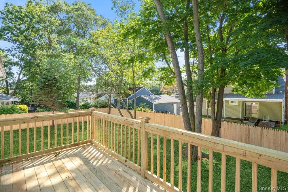 8 Rodney Avenue, Islip, NY, 4 Bedrooms Bedrooms, 9 Rooms Rooms,2 BathroomsBathrooms,Residential,For Rent,Rodney,0,1030978 8 Rodney Avenue, Islip, NY, 4 Bedrooms Bedrooms, 9 Rooms Rooms,2 BathroomsBathrooms,Residential,For Rent,Rodney,0,1030978