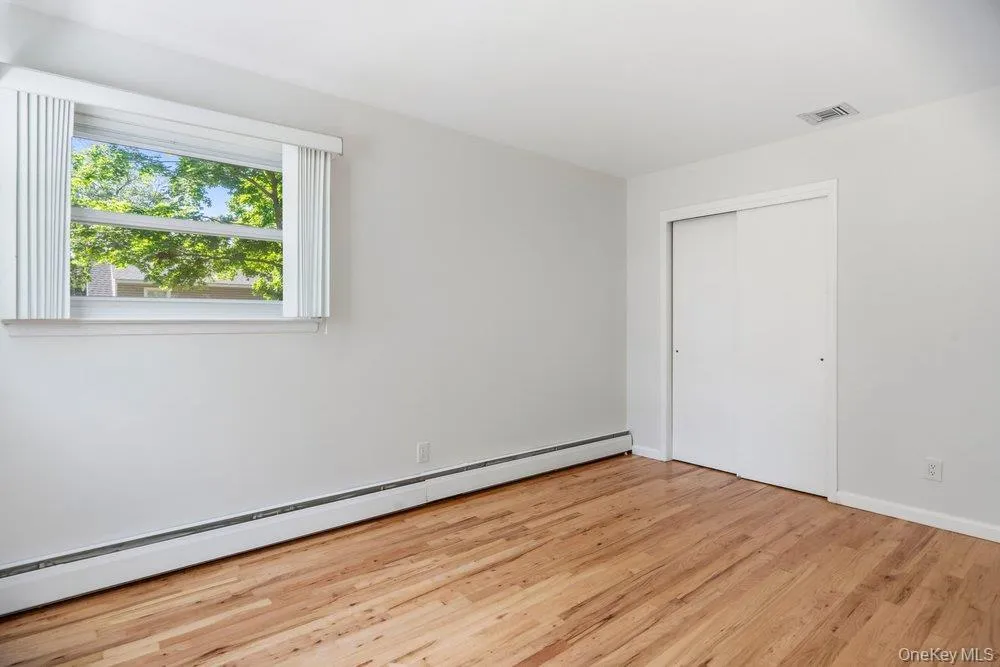 8 Rodney Avenue, Islip, NY, 4 Bedrooms Bedrooms, 9 Rooms Rooms,2 BathroomsBathrooms,Residential,For Rent,Rodney,0,1030978 8 Rodney Avenue, Islip, NY, 4 Bedrooms Bedrooms, 9 Rooms Rooms,2 BathroomsBathrooms,Residential,For Rent,Rodney,0,1030978
