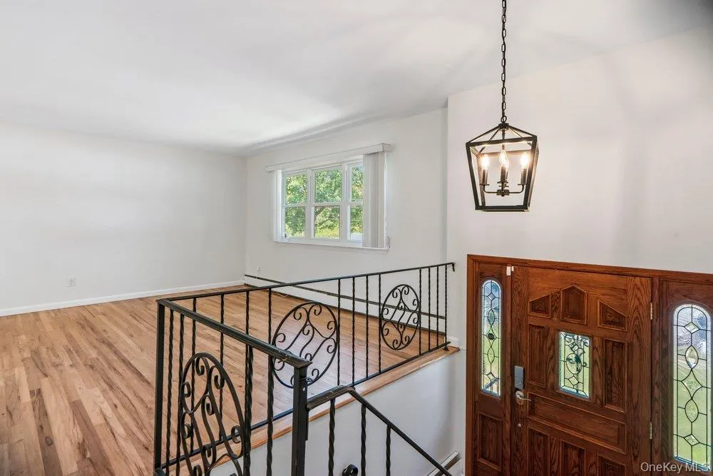 8 Rodney Avenue, Islip, NY, 4 Bedrooms Bedrooms, 9 Rooms Rooms,2 BathroomsBathrooms,Residential,For Rent,Rodney,0,1030978 8 Rodney Avenue, Islip, NY, 4 Bedrooms Bedrooms, 9 Rooms Rooms,2 BathroomsBathrooms,Residential,For Rent,Rodney,0,1030978