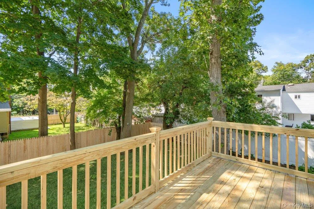 8 Rodney Avenue, Islip, NY, 4 Bedrooms Bedrooms, 9 Rooms Rooms,2 BathroomsBathrooms,Residential,For Rent,Rodney,0,1030978 8 Rodney Avenue, Islip, NY, 4 Bedrooms Bedrooms, 9 Rooms Rooms,2 BathroomsBathrooms,Residential,For Rent,Rodney,0,1030978