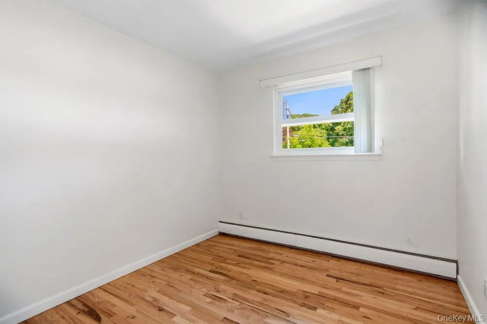 8 Rodney Avenue, Islip, NY, 4 Bedrooms Bedrooms, 9 Rooms Rooms,2 BathroomsBathrooms,Residential,For Rent,Rodney,0,1030978 8 Rodney Avenue, Islip, NY, 4 Bedrooms Bedrooms, 9 Rooms Rooms,2 BathroomsBathrooms,Residential,For Rent,Rodney,0,1030978