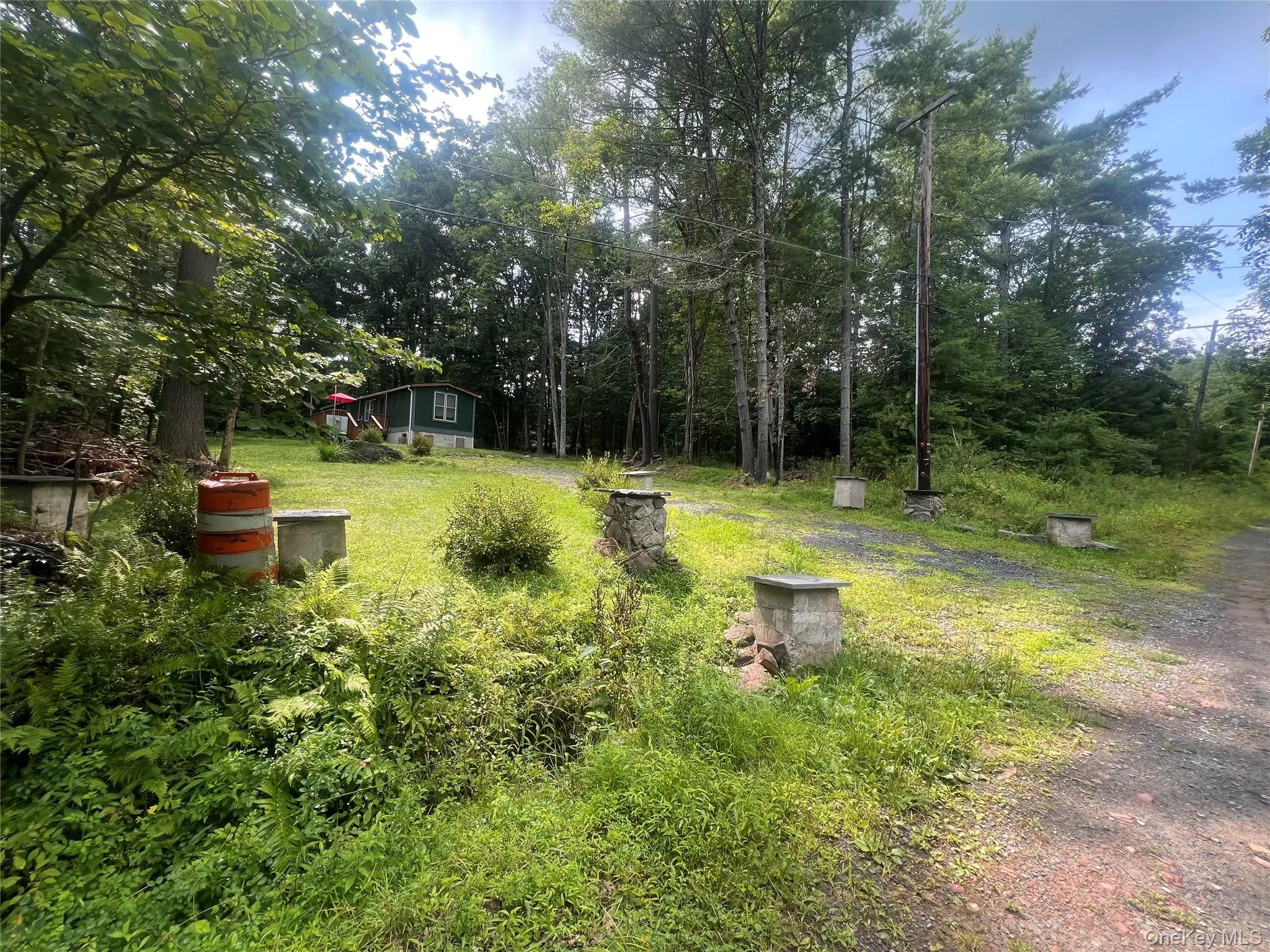 101 Lake Country Lane, Tusten, NY, 2 Bedrooms Bedrooms, 5 Rooms Rooms,1 BathroomBathrooms,Residential,For Rent,Lake Country,0,1030979 101 Lake Country Lane, Tusten, NY, 2 Bedrooms Bedrooms, 5 Rooms Rooms,1 BathroomBathrooms,Residential,For Rent,Lake Country,0,1030979