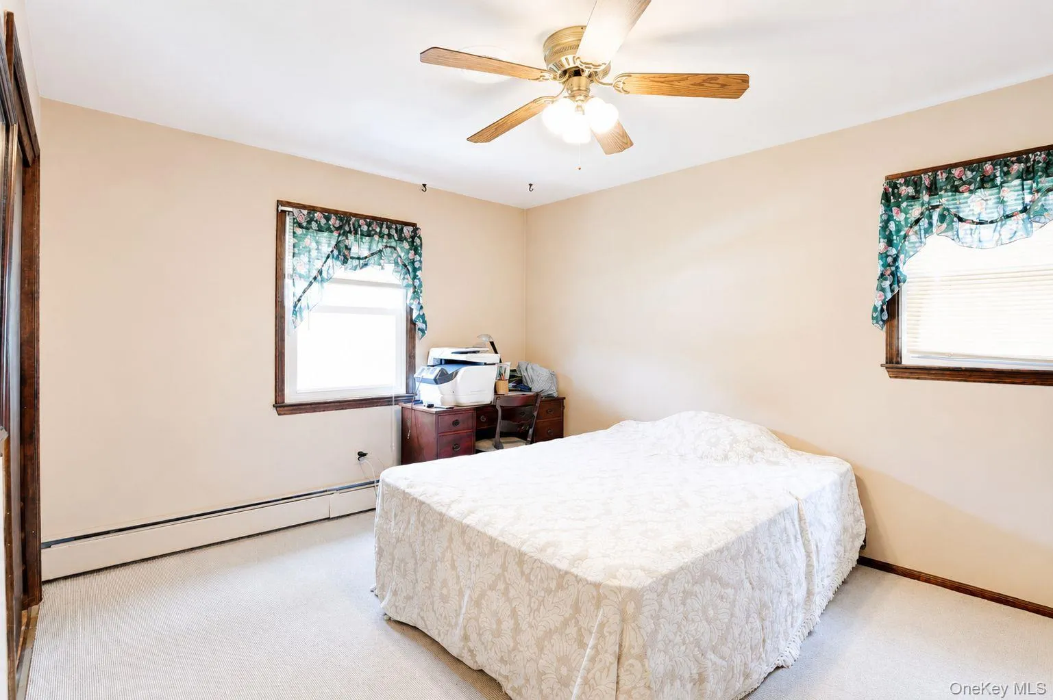33 Tor View Avenue, Clarkstown, NY, 4 Bedrooms Bedrooms, 9 Rooms Rooms,2 BathroomsBathrooms,Residential,For Rent,Tor View,0,1030983 33 Tor View Avenue, Clarkstown, NY, 4 Bedrooms Bedrooms, 9 Rooms Rooms,2 BathroomsBathrooms,Residential,For Rent,Tor View,0,1030983
