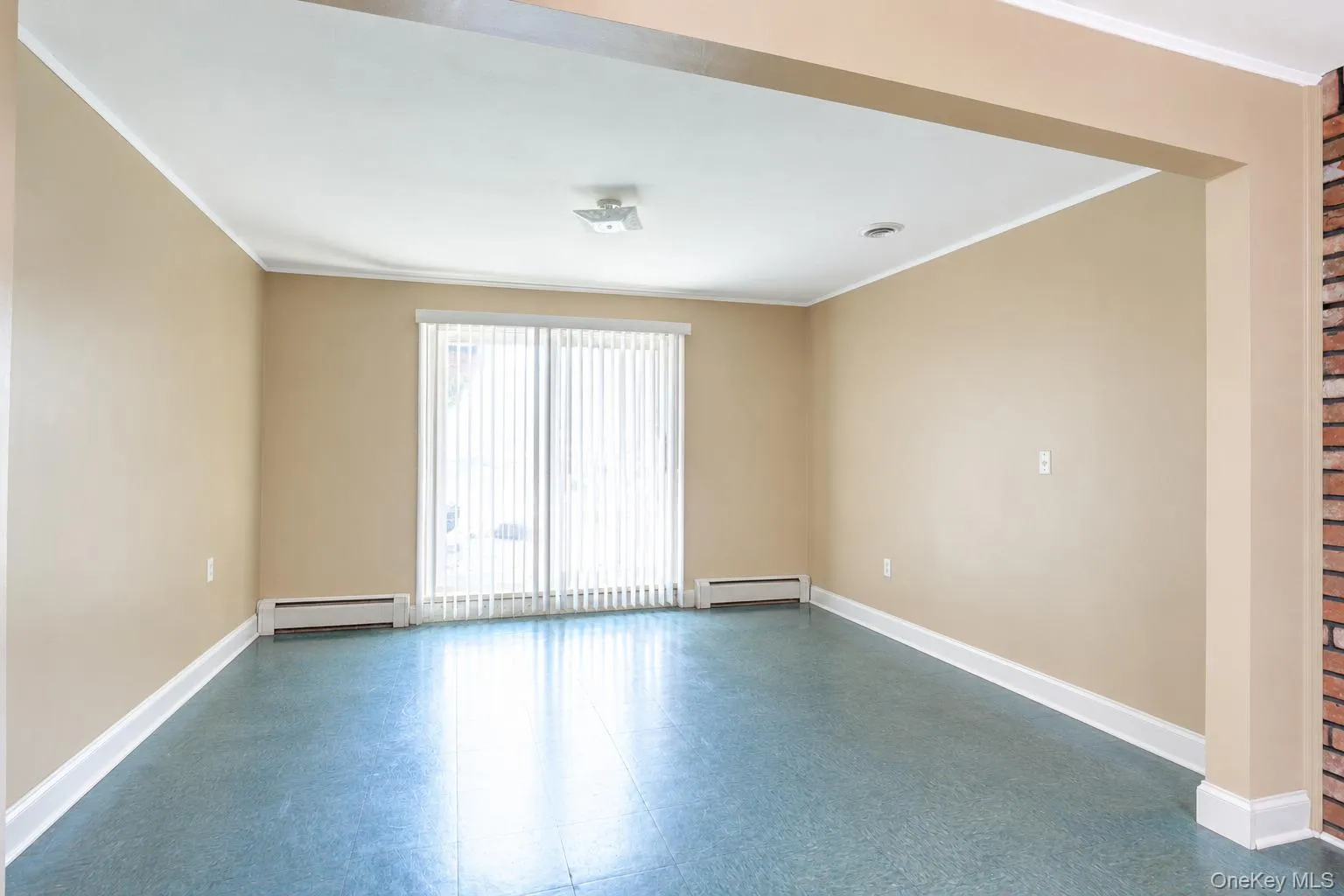 33 Tor View Avenue, Clarkstown, NY, 4 Bedrooms Bedrooms, 9 Rooms Rooms,2 BathroomsBathrooms,Residential,For Rent,Tor View,0,1030983 33 Tor View Avenue, Clarkstown, NY, 4 Bedrooms Bedrooms, 9 Rooms Rooms,2 BathroomsBathrooms,Residential,For Rent,Tor View,0,1030983