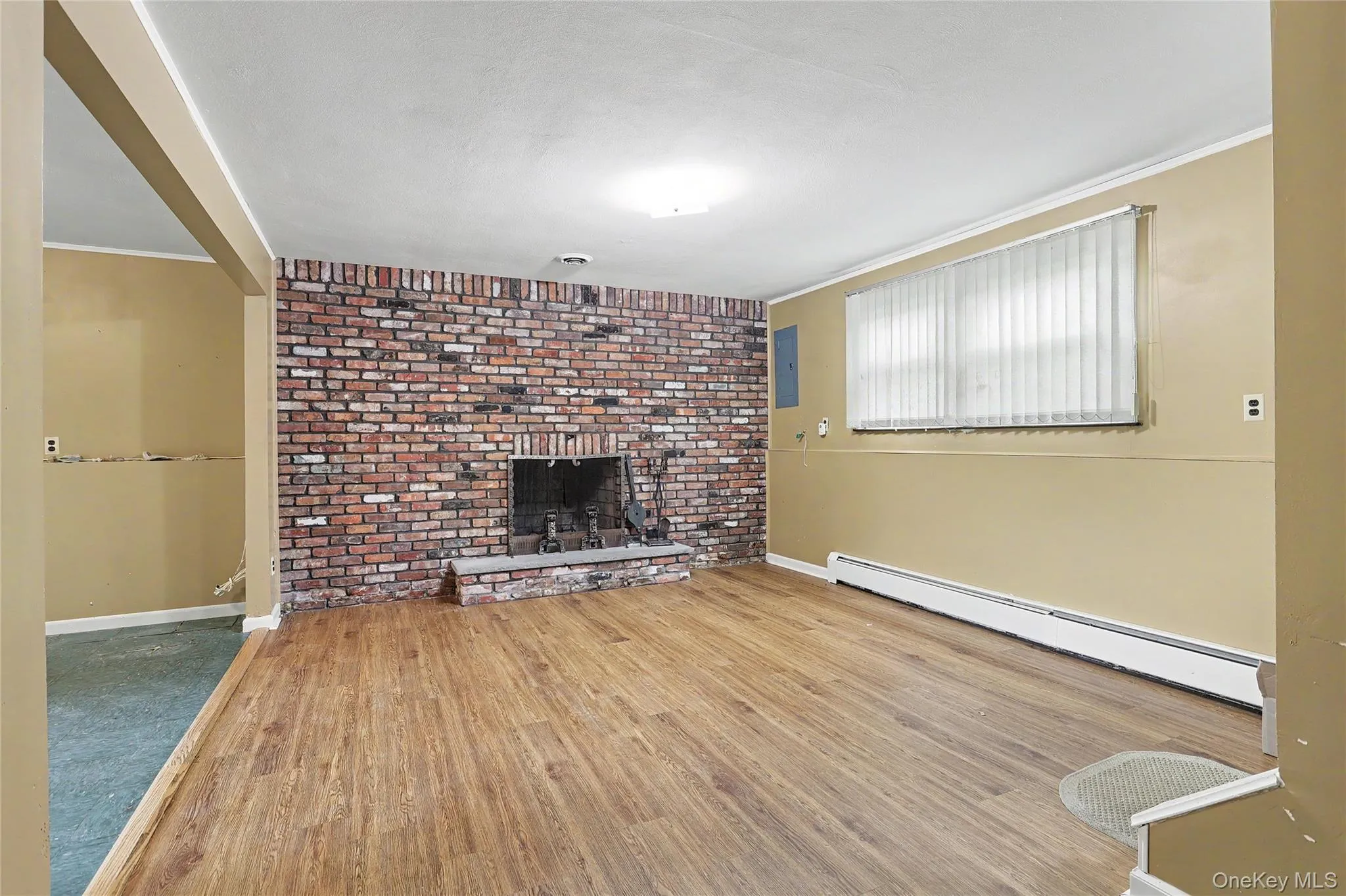33 Tor View Avenue, Clarkstown, NY, 4 Bedrooms Bedrooms, 9 Rooms Rooms,2 BathroomsBathrooms,Residential,For Rent,Tor View,0,1030983 33 Tor View Avenue, Clarkstown, NY, 4 Bedrooms Bedrooms, 9 Rooms Rooms,2 BathroomsBathrooms,Residential,For Rent,Tor View,0,1030983