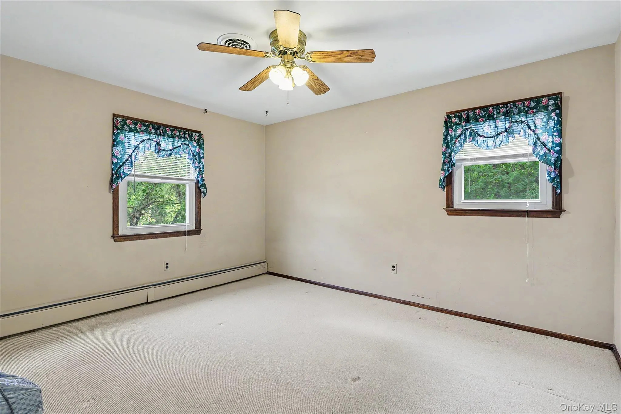 33 Tor View Avenue, Clarkstown, NY, 4 Bedrooms Bedrooms, 9 Rooms Rooms,2 BathroomsBathrooms,Residential,For Rent,Tor View,0,1030983 33 Tor View Avenue, Clarkstown, NY, 4 Bedrooms Bedrooms, 9 Rooms Rooms,2 BathroomsBathrooms,Residential,For Rent,Tor View,0,1030983