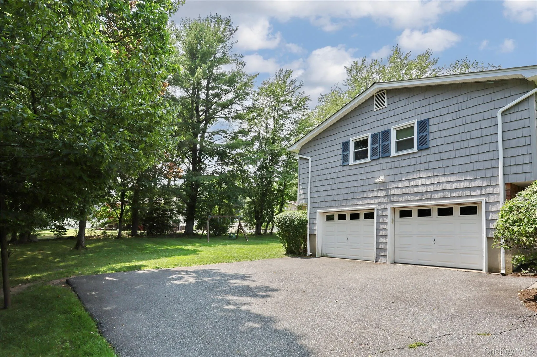 33 Tor View Avenue, Clarkstown, NY, 4 Bedrooms Bedrooms, 9 Rooms Rooms,2 BathroomsBathrooms,Residential,For Rent,Tor View,0,1030983 33 Tor View Avenue, Clarkstown, NY, 4 Bedrooms Bedrooms, 9 Rooms Rooms,2 BathroomsBathrooms,Residential,For Rent,Tor View,0,1030983