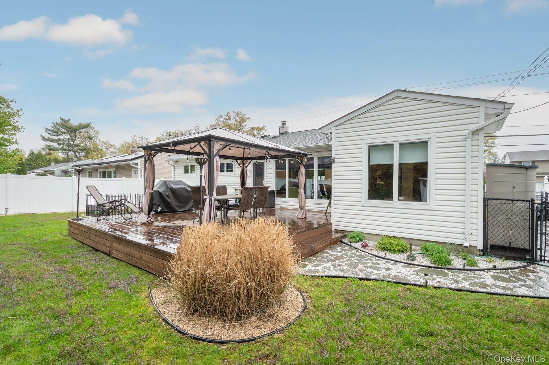 264 Manetto Hill Road, Oyster Bay, NY, 4 Bedrooms Bedrooms, 7 Rooms Rooms,3 BathroomsBathrooms,Residential Lease,For Rent,Manetto Hill,0,1030984 264 Manetto Hill Road, Oyster Bay, NY, 4 Bedrooms Bedrooms, 7 Rooms Rooms,3 BathroomsBathrooms,Residential Lease,For Rent,Manetto Hill,0,1030984